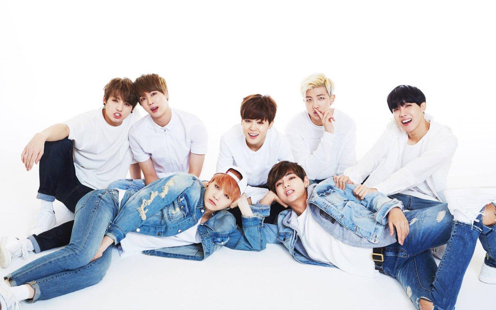 Bts Desktop Wallpapers Top Free Bts Desktop Backgrounds Wallpaperaccess