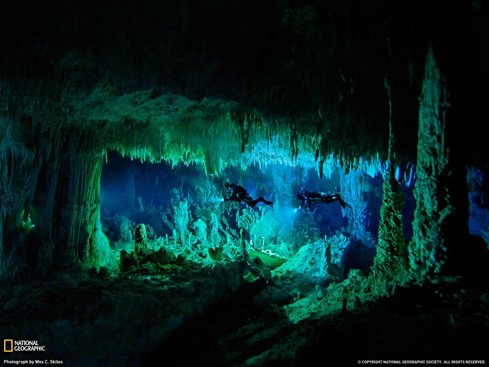 Underwater Cave Wallpapers Top Free Underwater Cave Backgrounds Wallpaperaccess