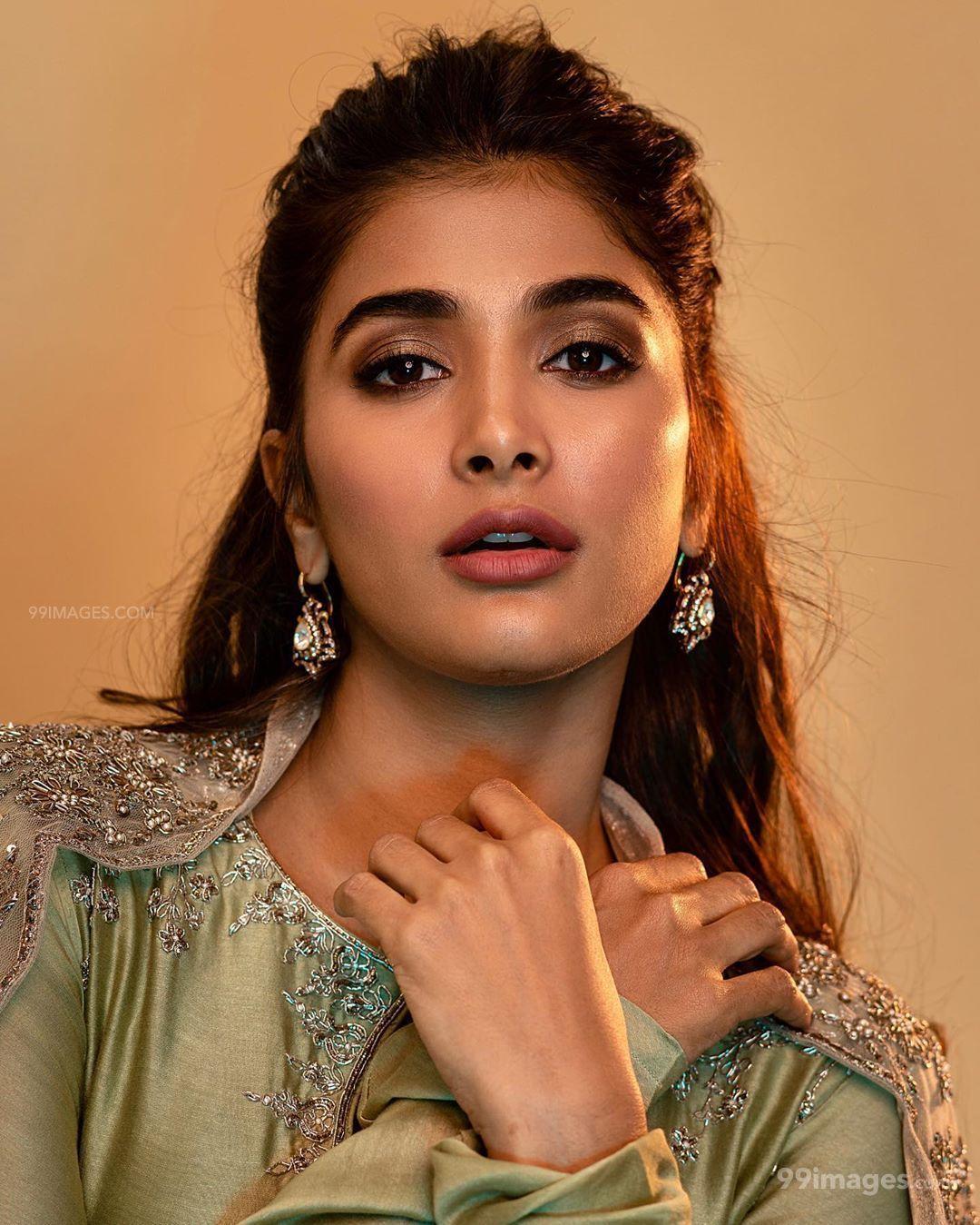 Pooja Hegde Hot Wallpapers Top Free Pooja Hegde Hot Backgrounds