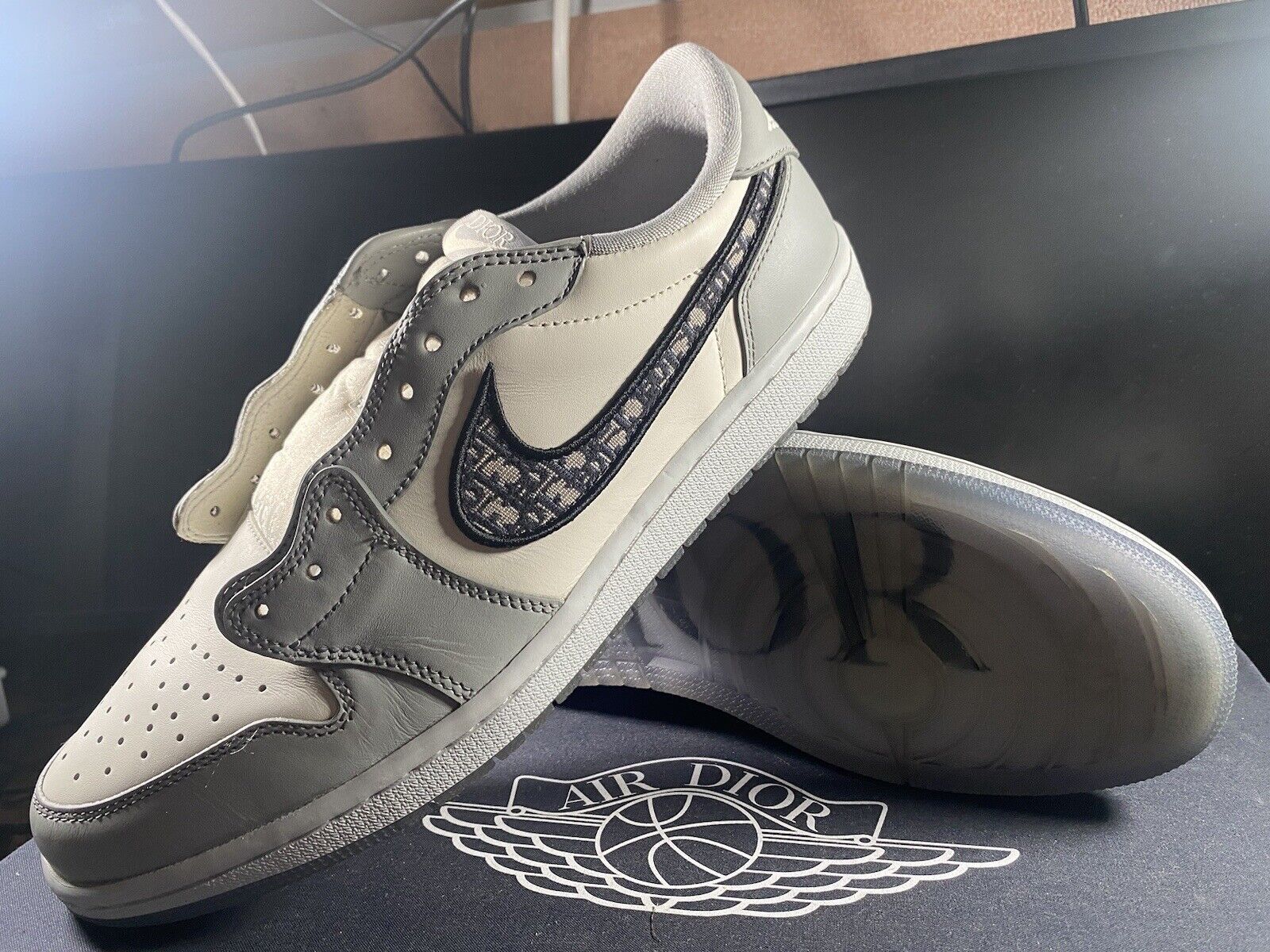 air jordan 1 retro og neutral grey