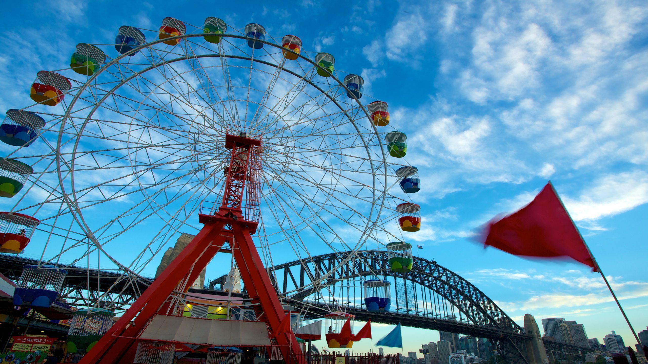 2560x1440 Luna Park Vacation Packages