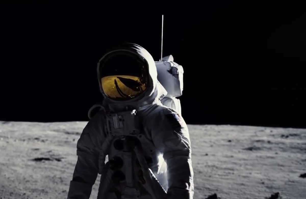 1200x781 Movie Review: First Man Ste. Marie News