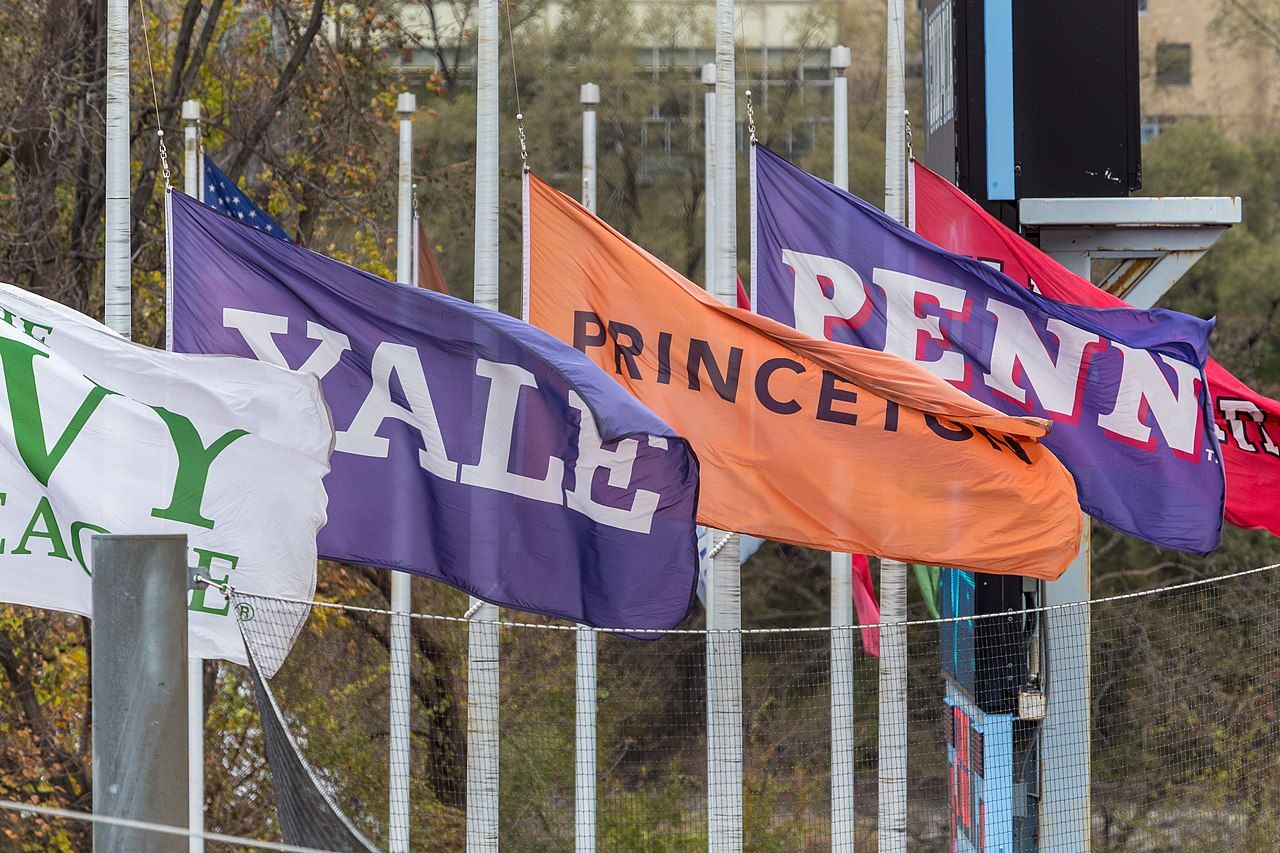 1280x853 Flags of the Ivy