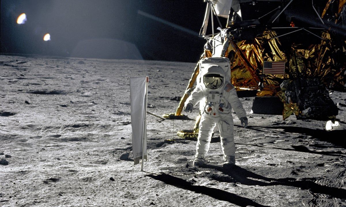 1200x720 The Earth Gazers by Christopher Potter review