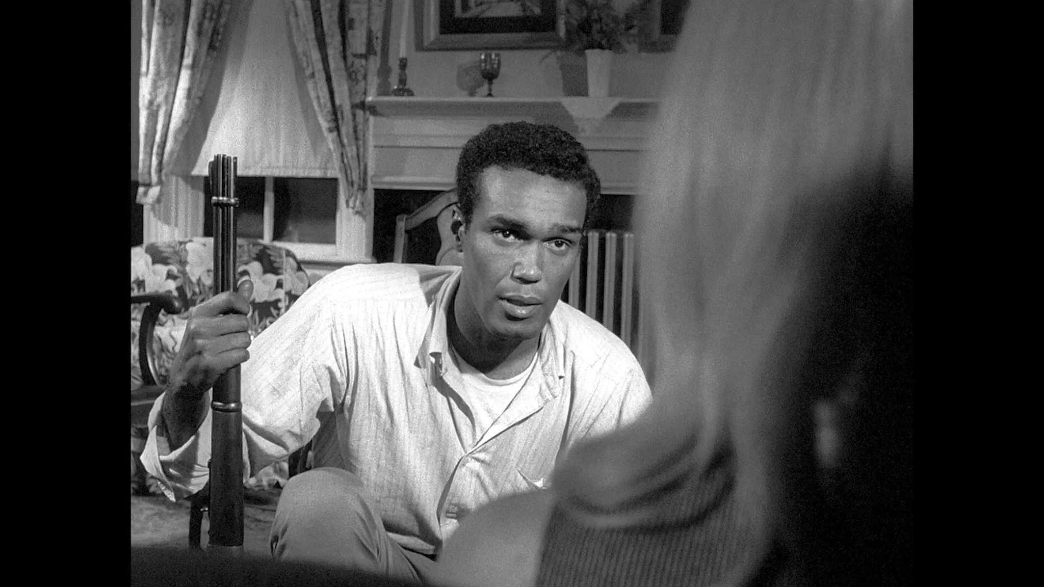 2048x1152 Civil Rights Era Horror Classic 'Night Of The Living Dead' Still Resonates