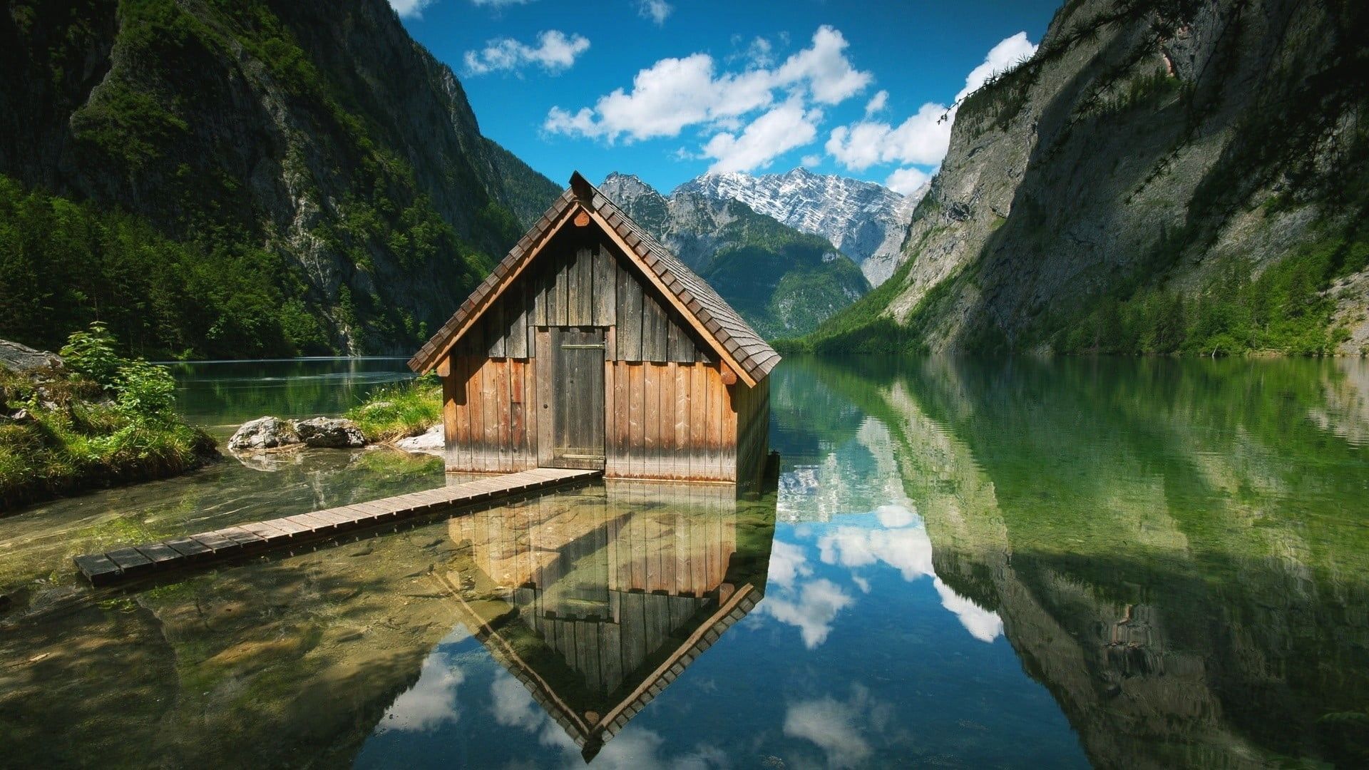 1920x1080 Wallpaper / scenics, mountain range, obersee, outdoors, tranquility, brown, beauty in nature, built structure, architecture, nature, body, obersee lake, mountains free download