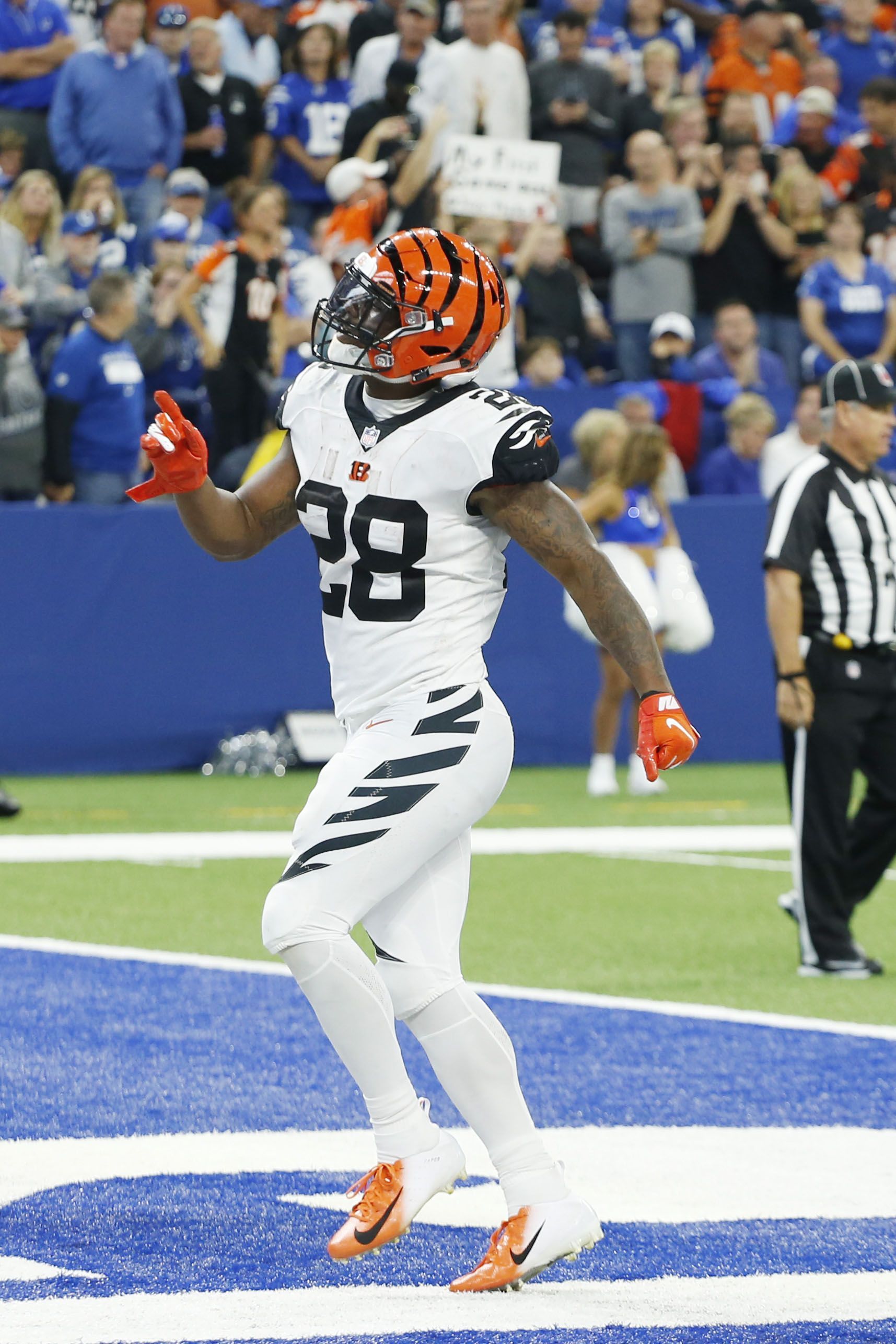 1715x2572 Free download Latest On Joe Mixon Bengals [1715x2572] for your Desktop, Mobile & Tablet. Explore Joe Mixon Wallpaper. Joe Satriani Wallpaper, Gi Joe Wallpaper, Joe Hart Wallpaper