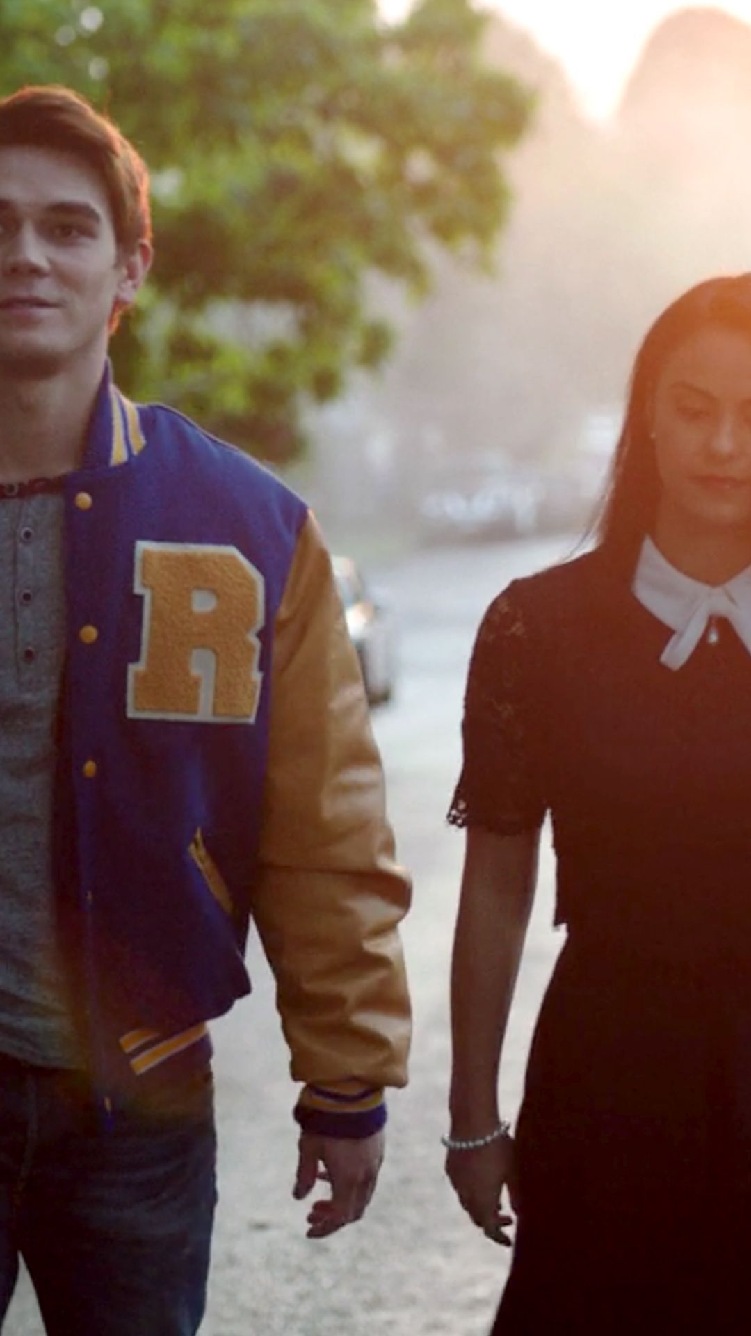 1080x1920 Riverdale Wallpaper: Cute Character Graphics for Your Phone