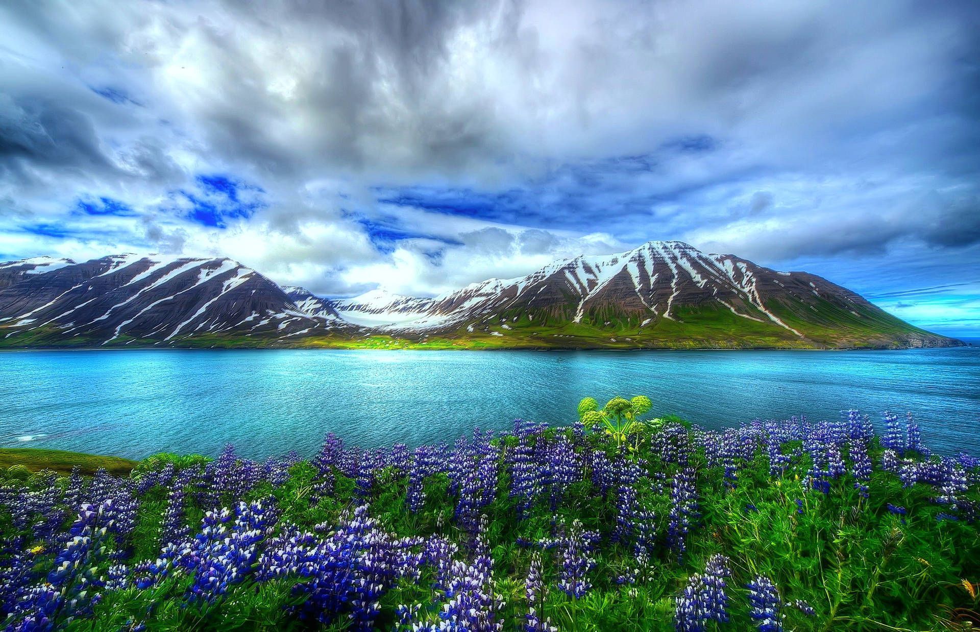 1920x1238 Snow Mountain Wallpaper