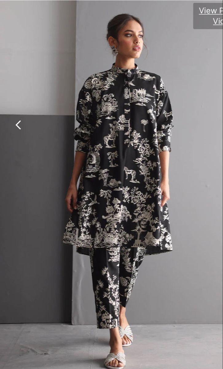 726x1200 wedding season. Simple kurti designs, Casual indian fashion, Simple dresses