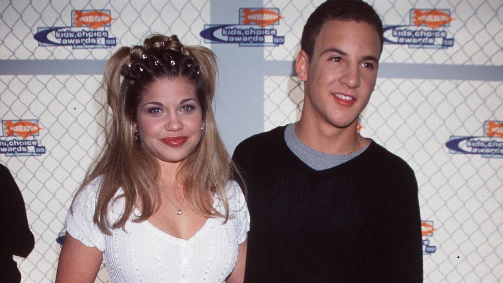 1600x900 Let's settle this once and for all: Cory and Topanga or Shawn and Angela?