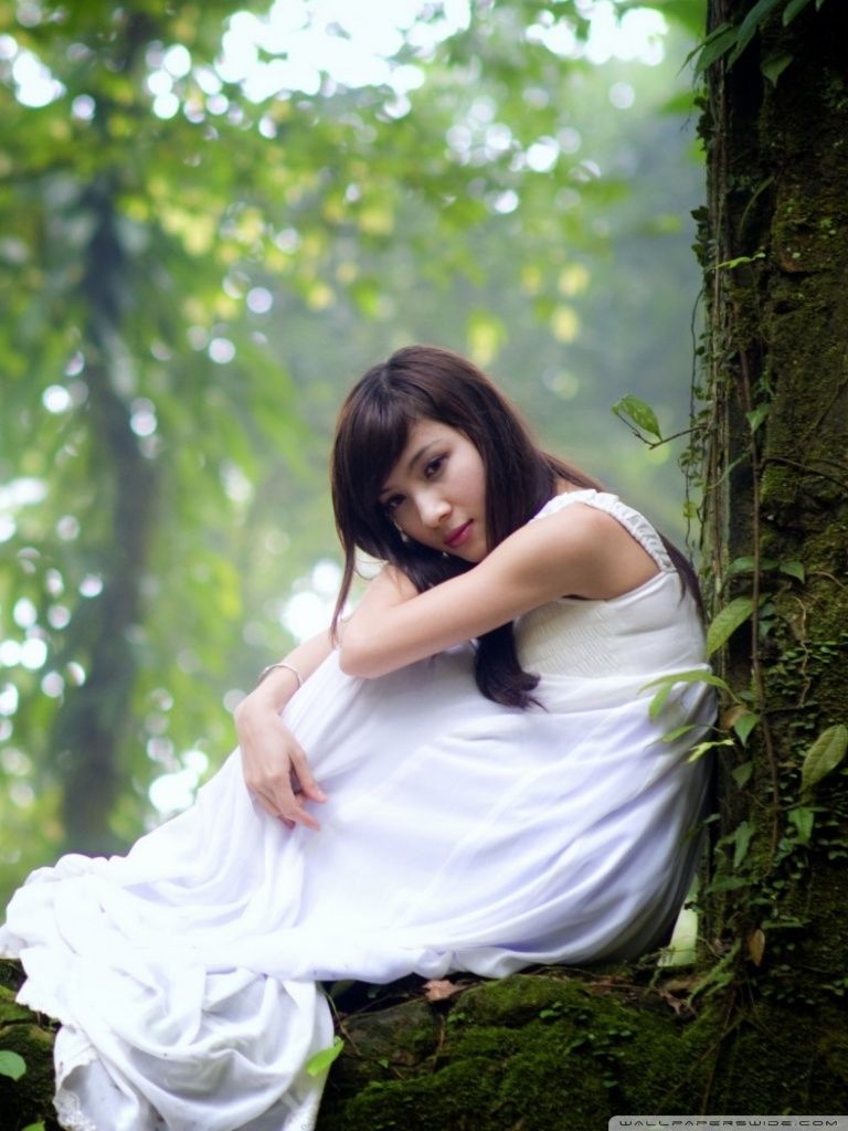 768x1024 Romantic Girl Ultra HD Desktop Background Wallpaper for 4K UHD TV : Tablet