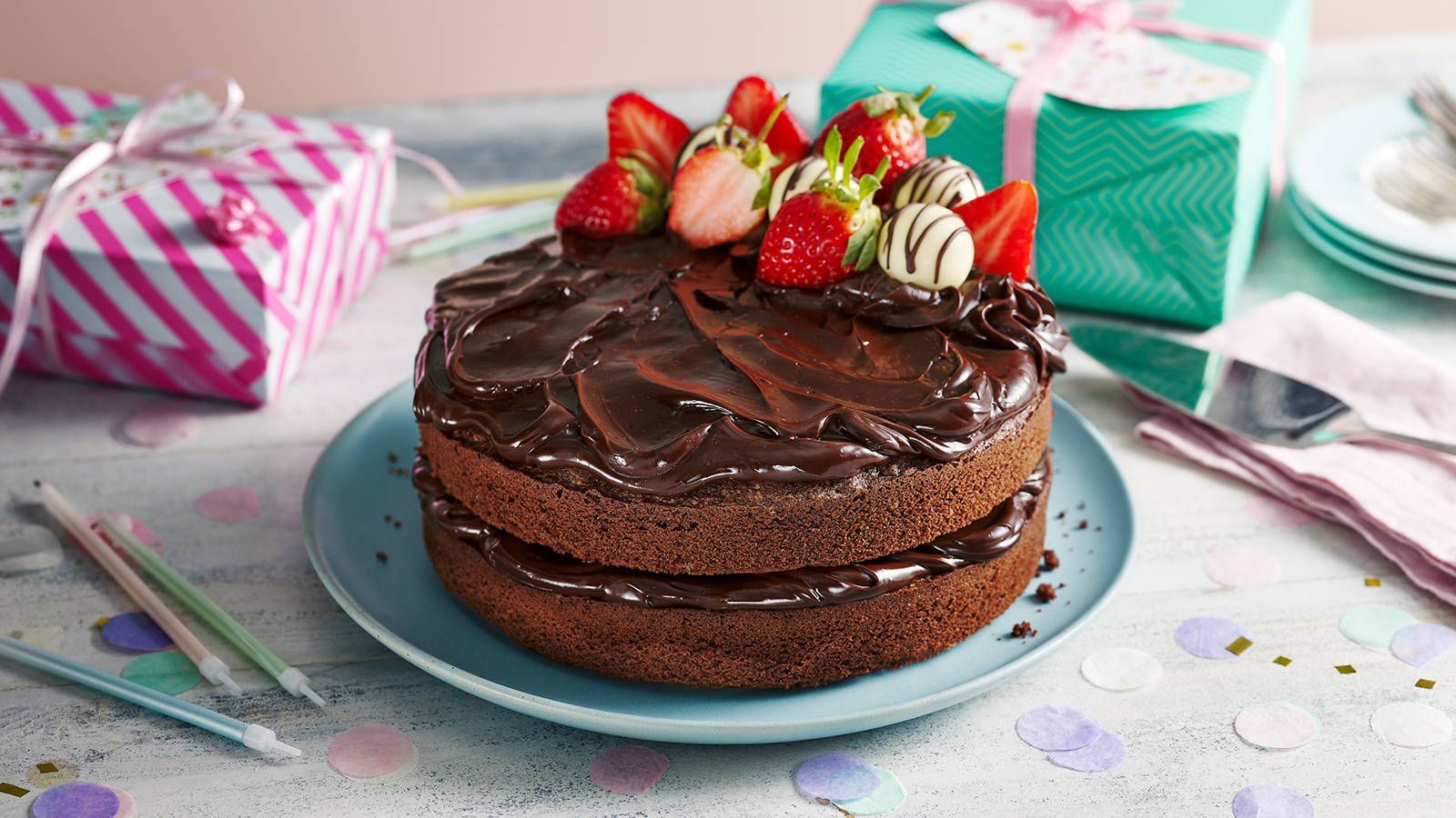 1600x900 Chocolate Cake Wallpaper