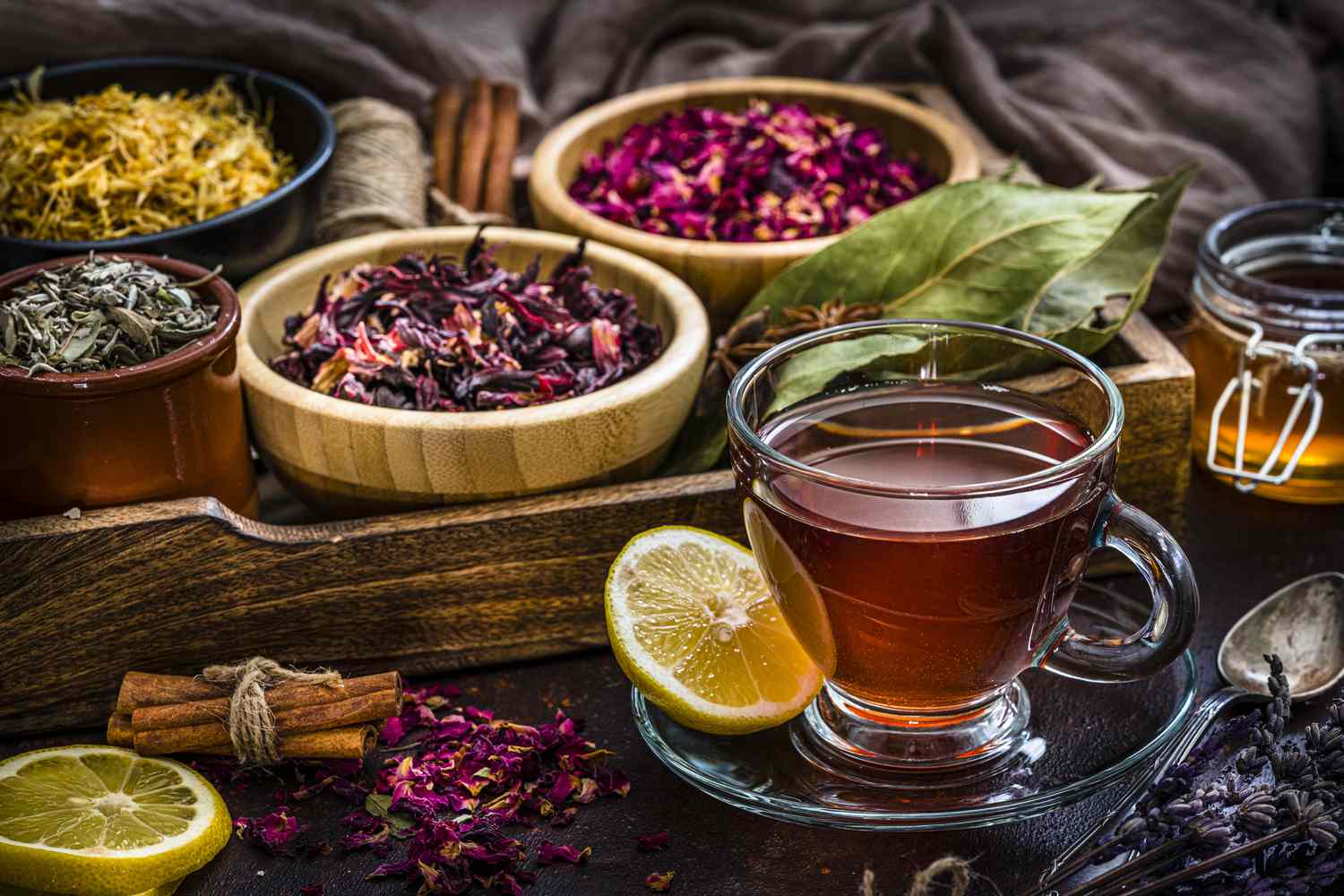 1500x1000 How to Make Your Own Herbal Teas