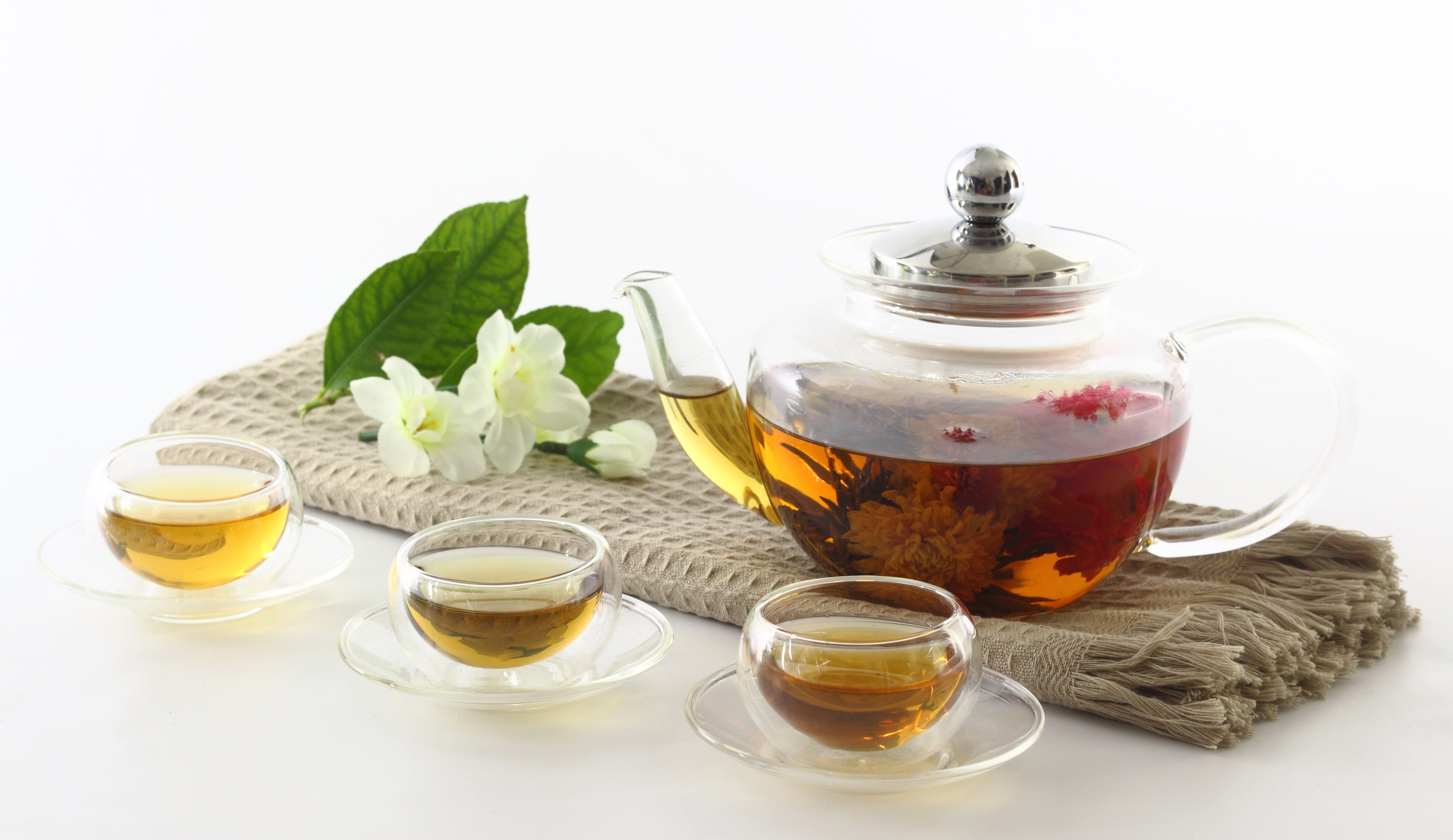 4744x2742 Wallpaper / leaf, crockery, container, bowls, mint leaf, black tea, no people, herbal tea, drink, tea, tea drink, 4K, indoors, saucer, freshness free download