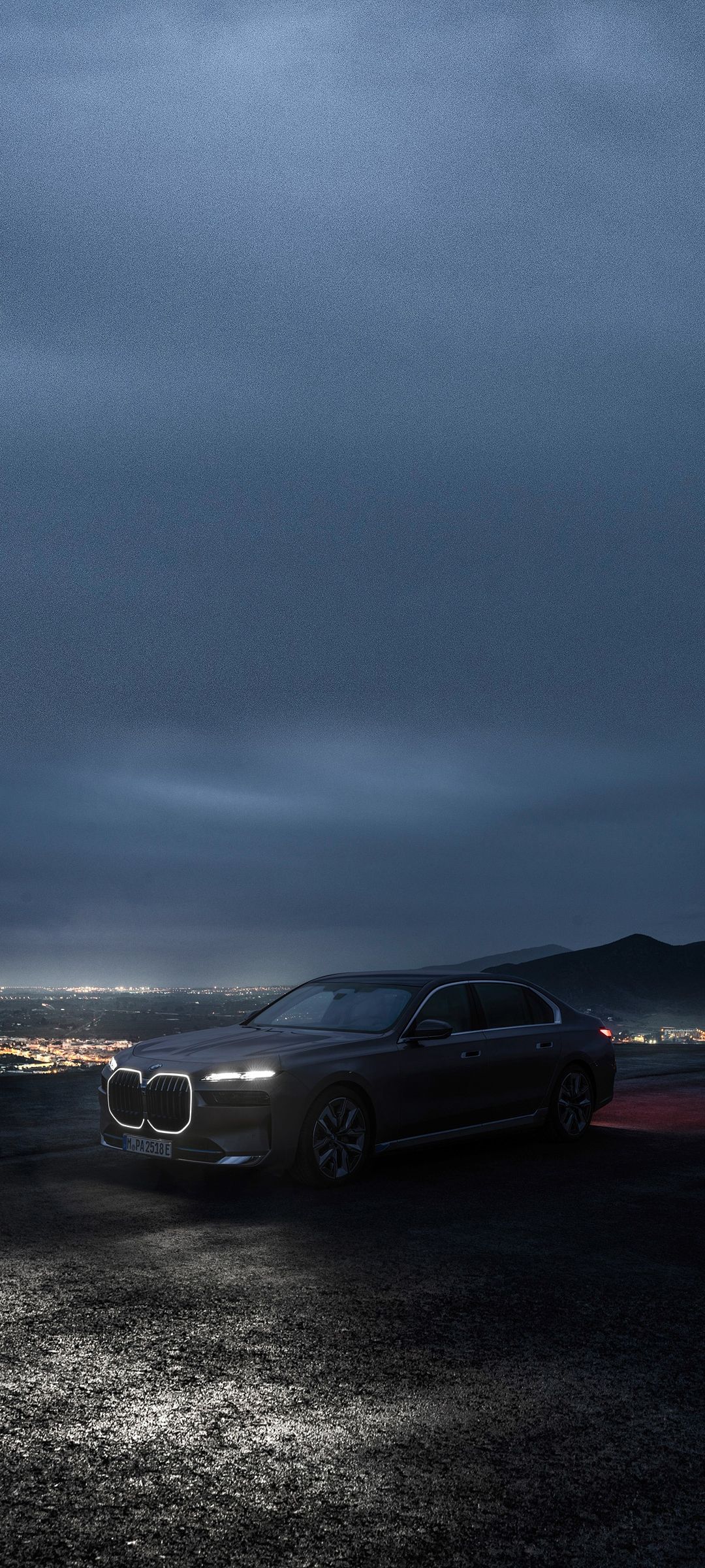 1080x2400 BMW i7 xDrive60 Phone Wallpaper