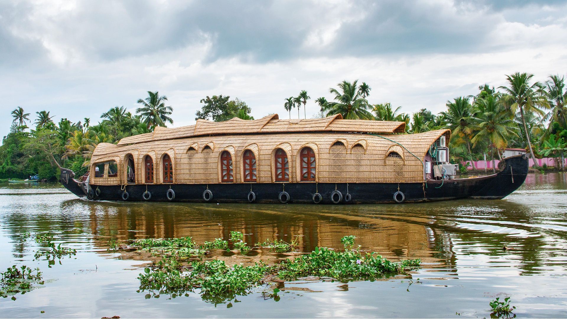 1920x1080 Kerala Is Turning Alappuzha Houseboats Into COVID 19 Isolation Wards