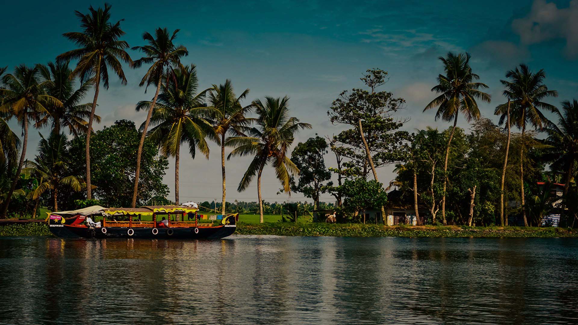 1920x1080 DAY CRUISES