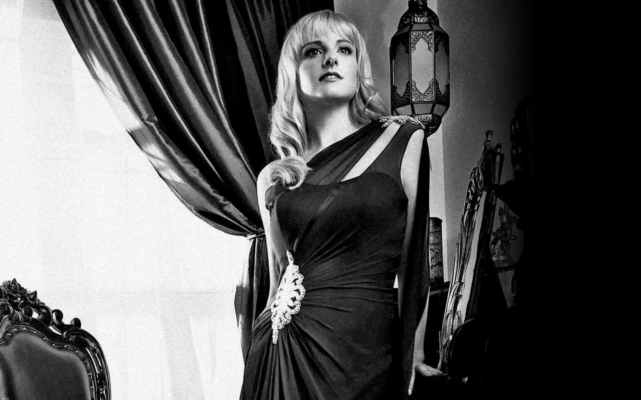 1280x800 Melissa Rauch wallpaper