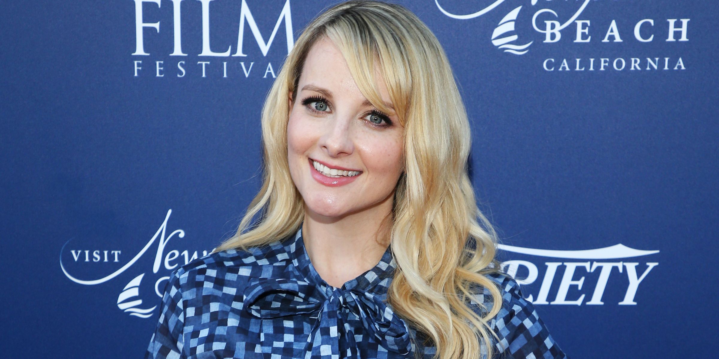 2400x1200 Big Bang Theory' star Melissa Rauch gave birth to her 2nd child
