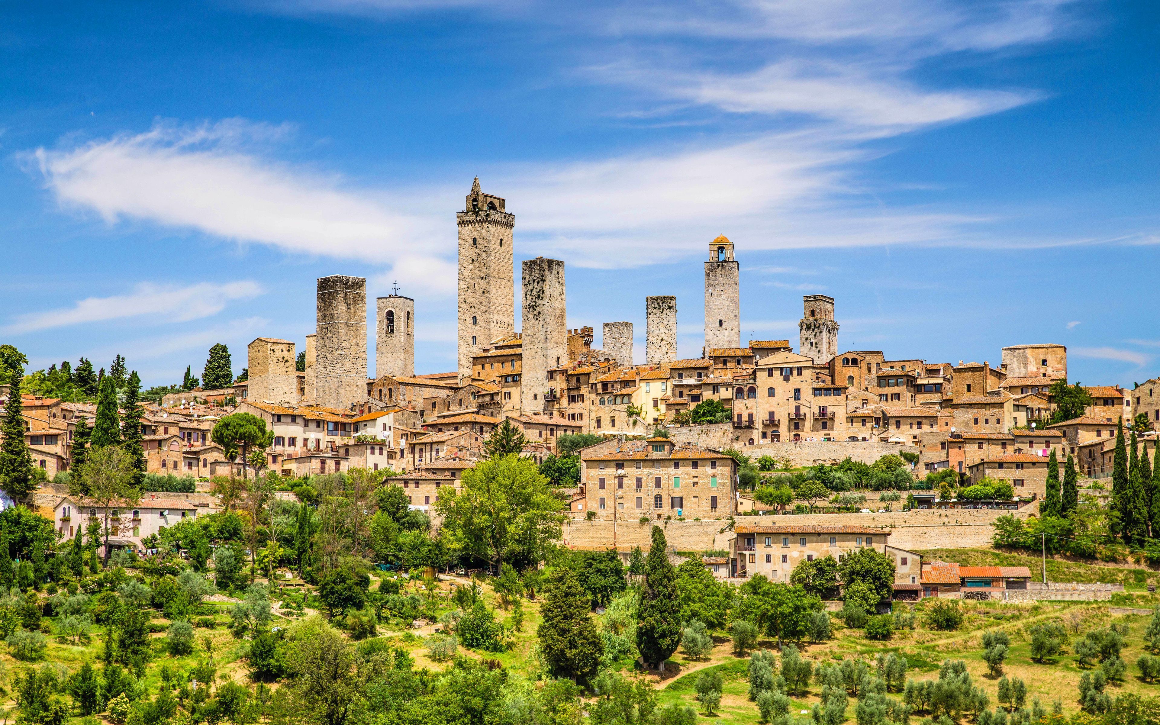 3840x2400 San Gimignano Wallpaper