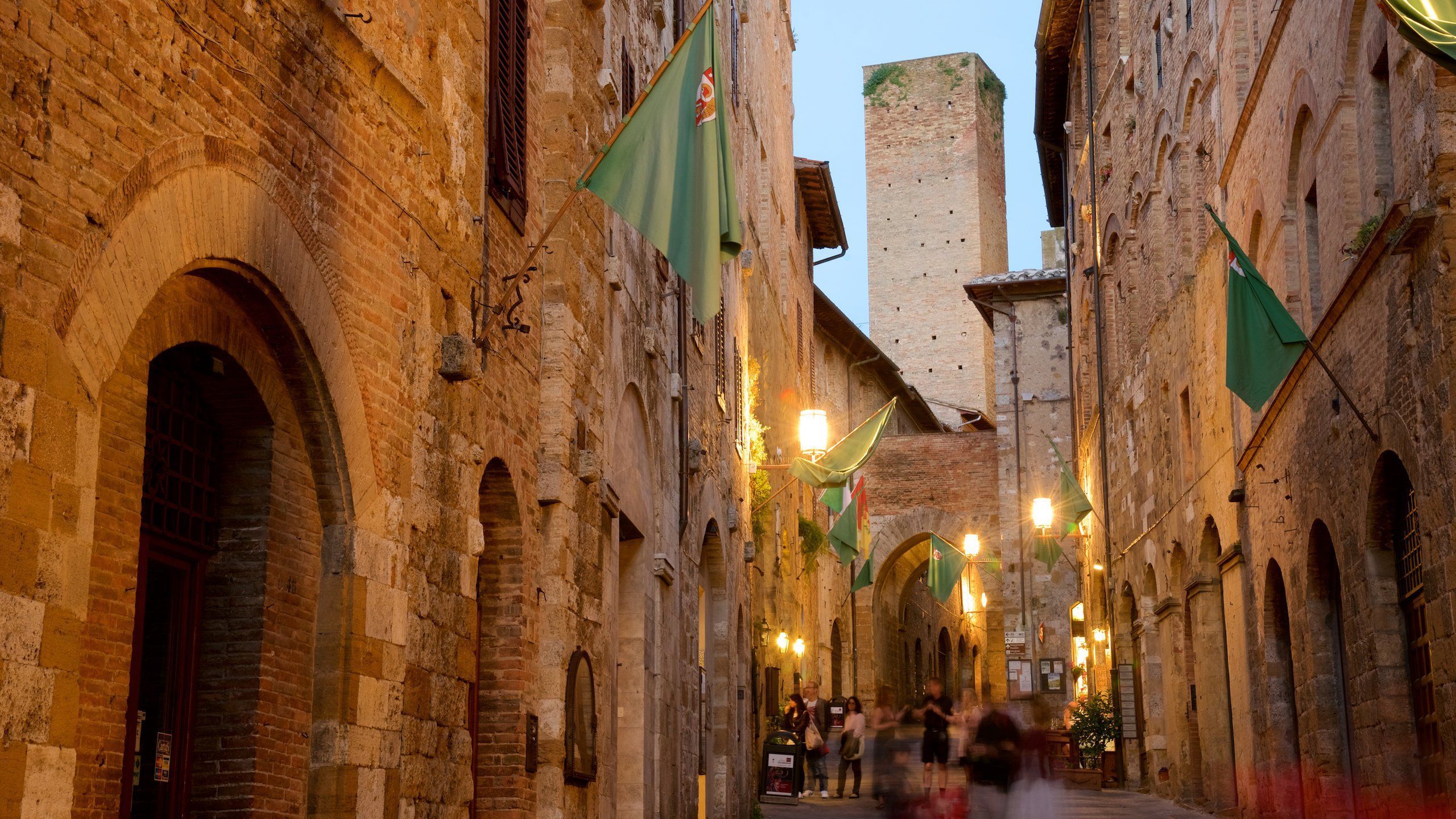 2560x1440 Visit San Gimignano: 2023 Travel Guide for San Gimignano, Tuscany