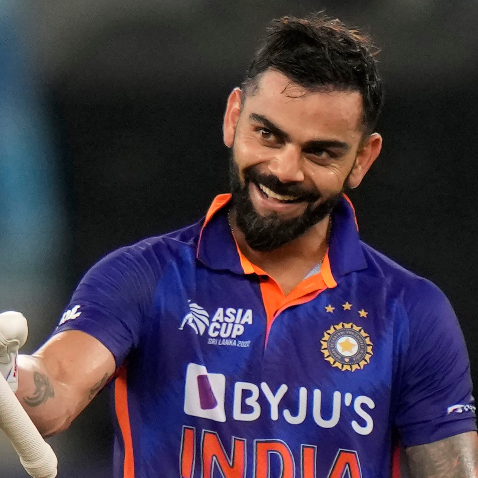 1600x1600 Virat Kohli Calm at the Crease, Bowlers Lose Peace of Mind