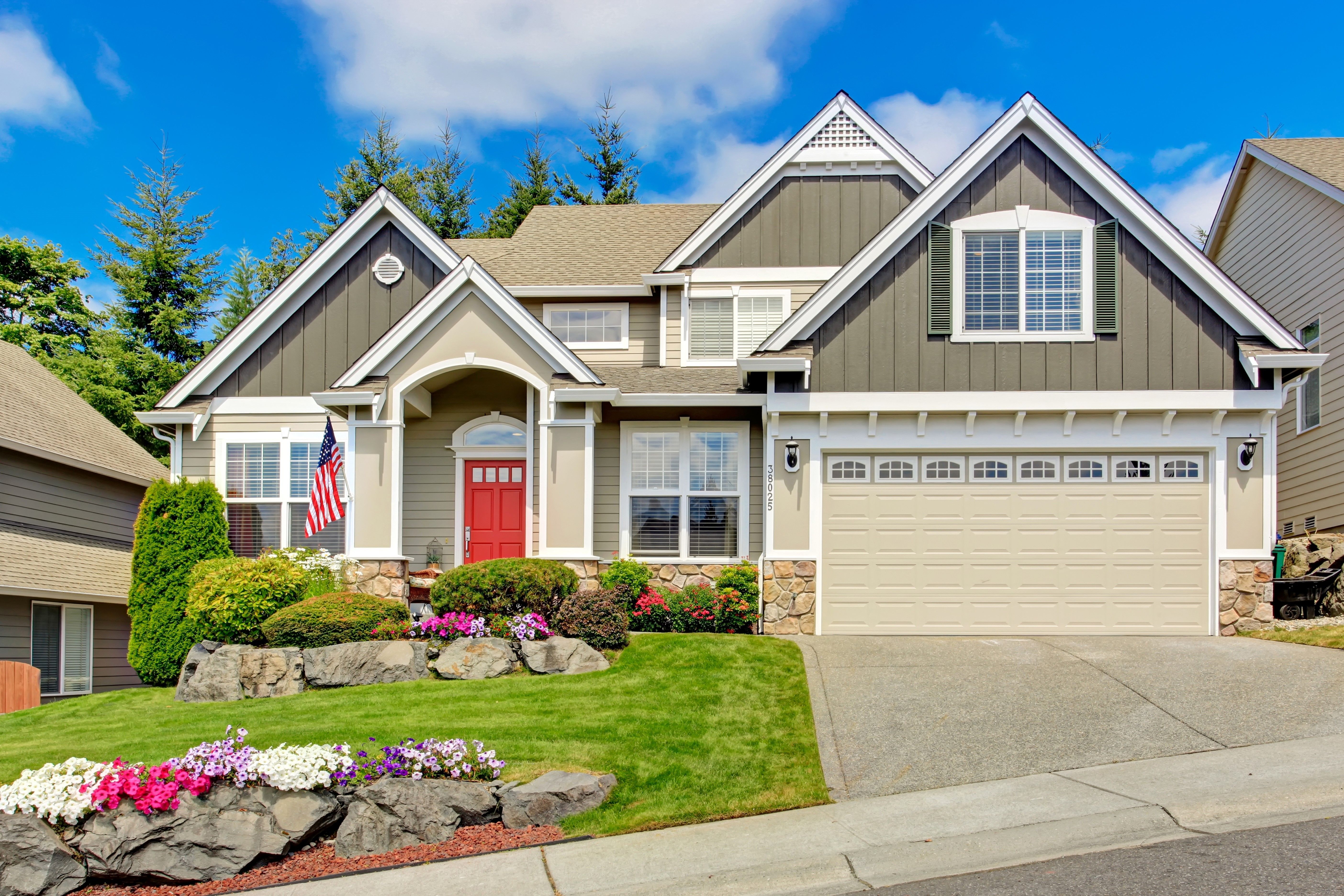 5616x3744 4K, 5K, Houses, Mansion, Design, Lawn, Shrubs, Garage Gallery HD Wallpaper