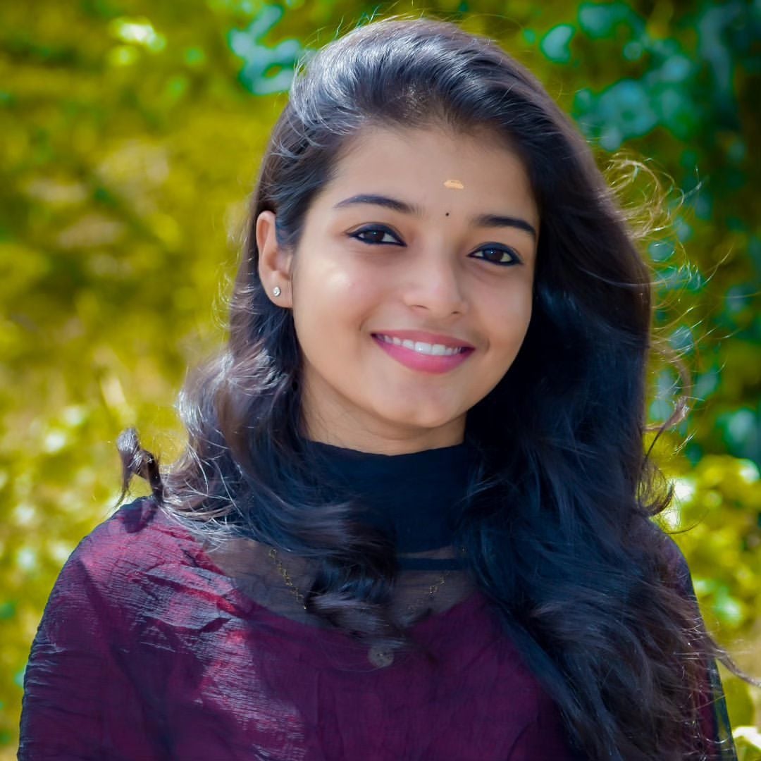 Tamil Girl Wallpapers - Top Free Tamil Girl Backgrounds - WallpaperAccess