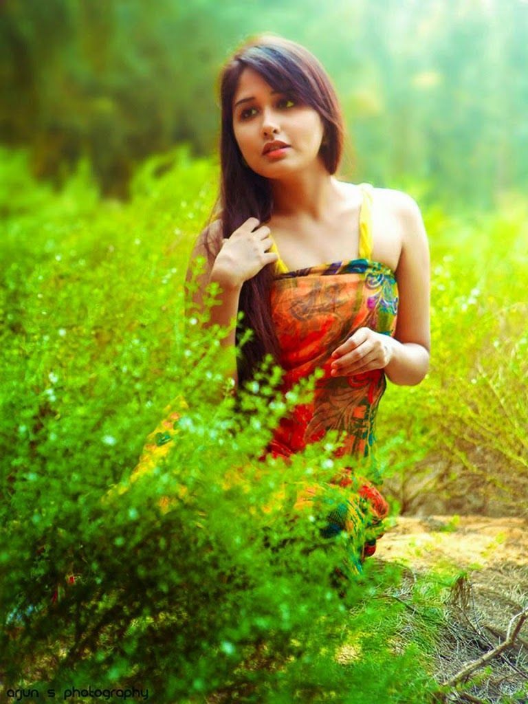768x1024 Tamil Actress Mobile Wallpaper