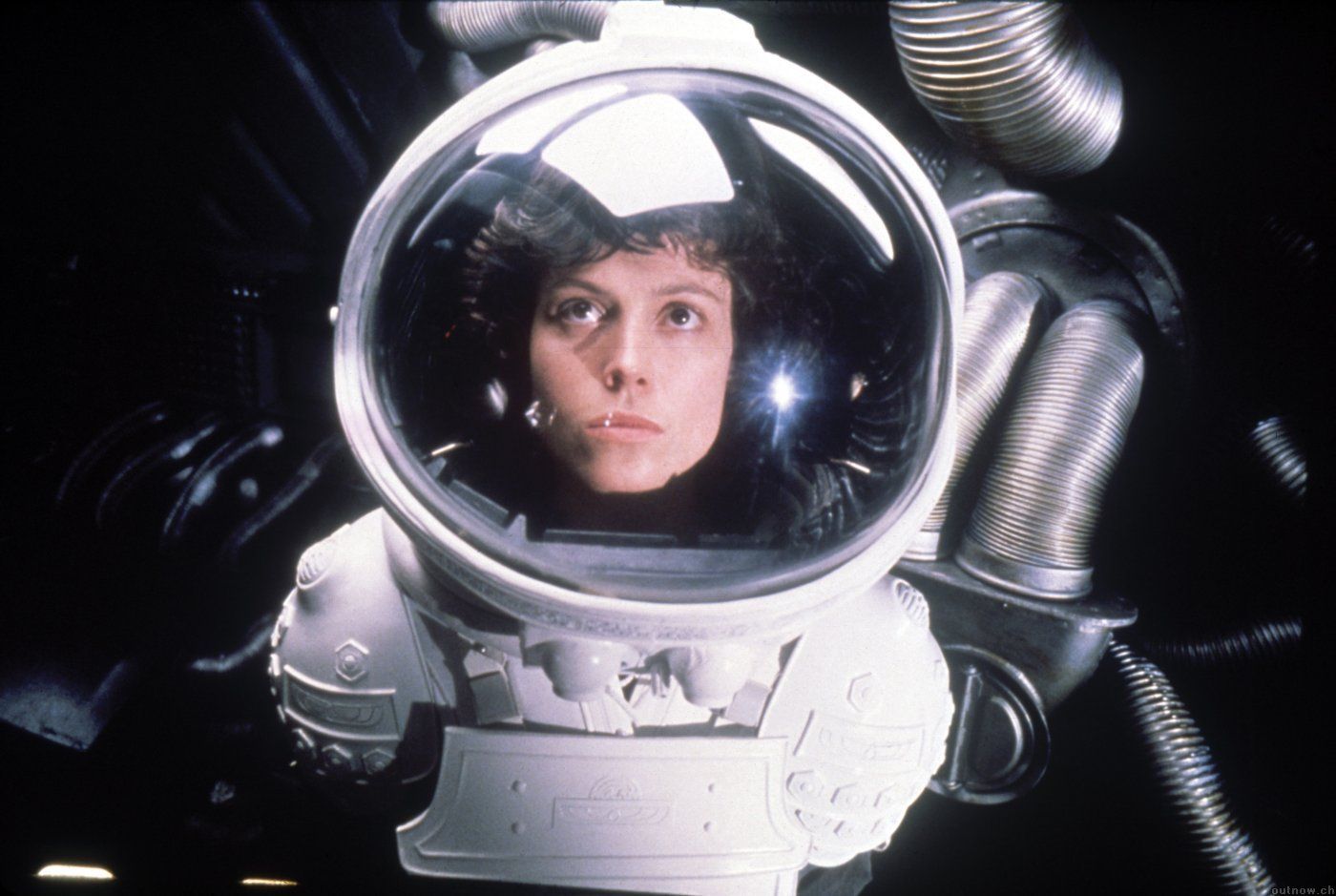1400x939 Sigourney Weaver HD Wallpaper and Background