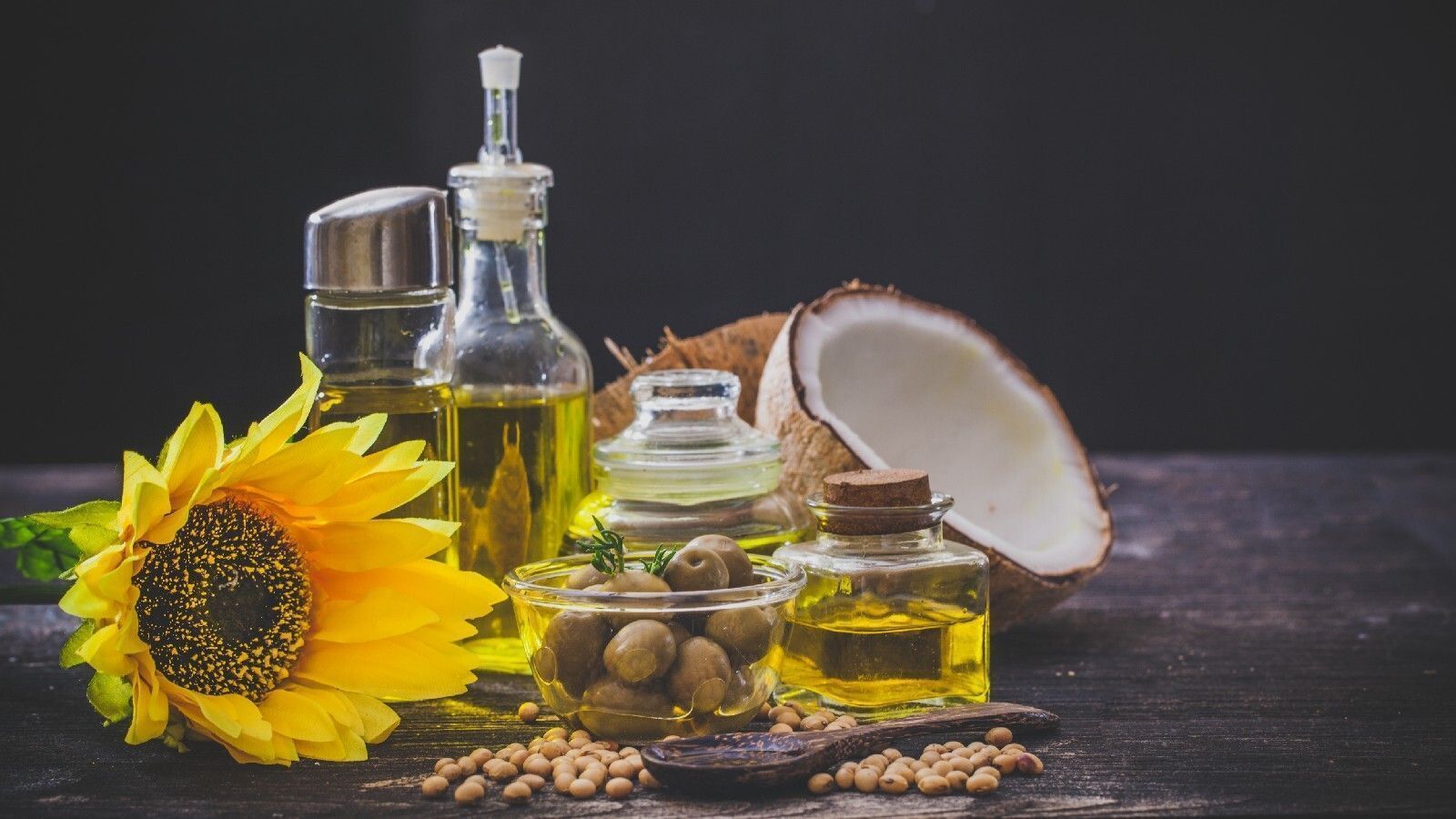 1600x900 What is healthier between olive oil and coconut for cooking?