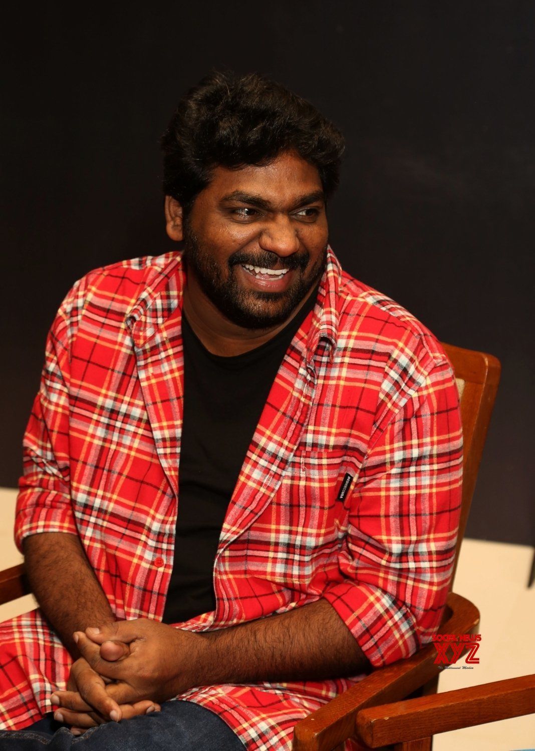 1068x1500 Zakir Khan: Hope should be more valued in this divided world