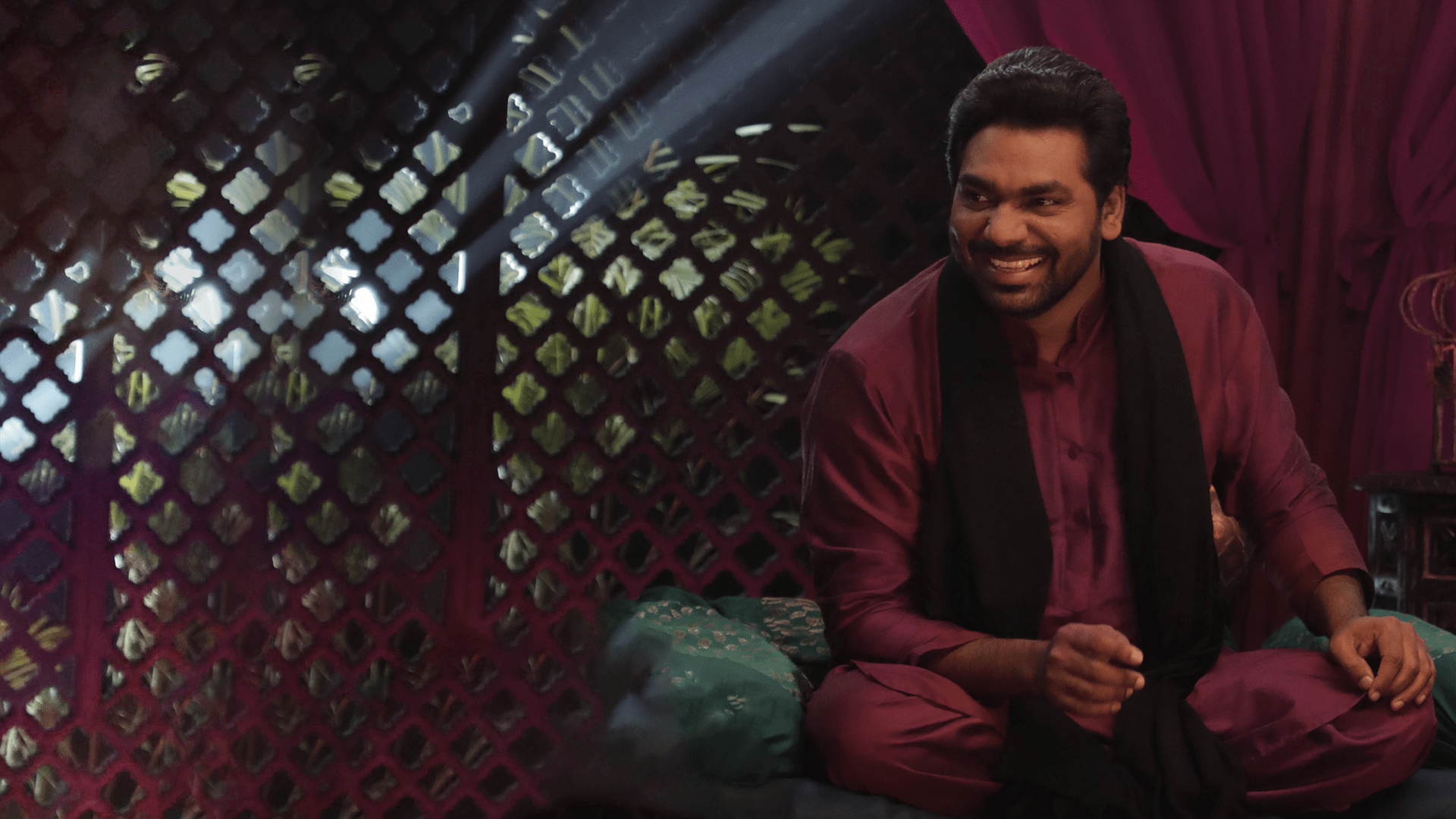1920x1080 Farzi Mushaira 1 : Movies & TV