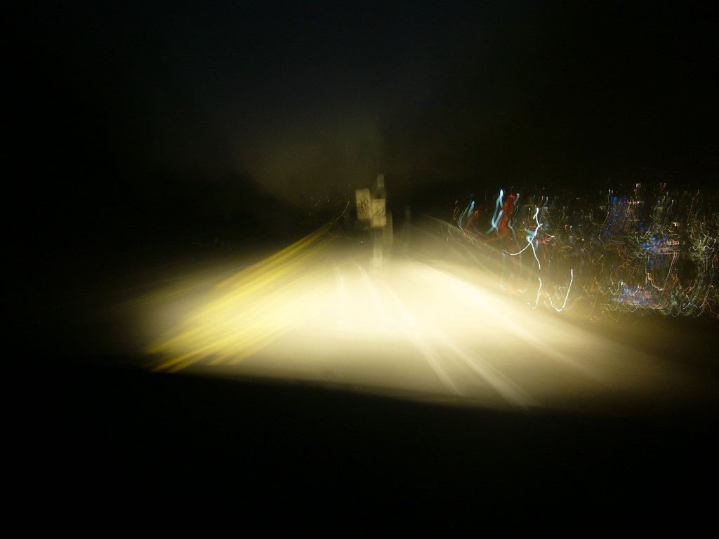 1024x768 david lynch road. very lost highway