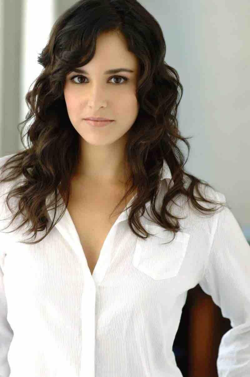 800x1204 Melissa Fumero iPhone Wallpaper