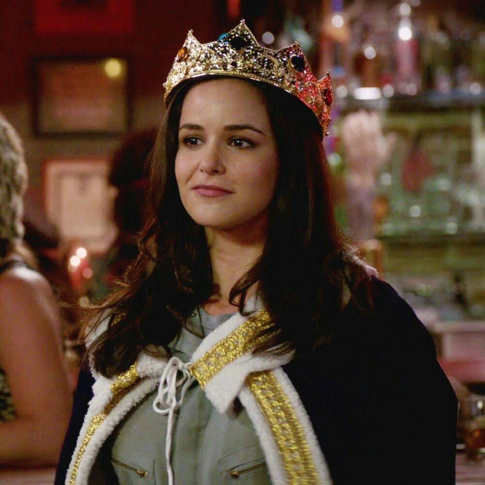 1000x1000 Free download 19 Amy profile pics ideas amy santiago amy melissa fumero [1000x1000] for your Desktop, Mobile & Tablet. Explore Amy Santiago Wallpaper. Amy Rose Wallpaper, Amy Adams Wallpaper, Amy Pond Wallpaper