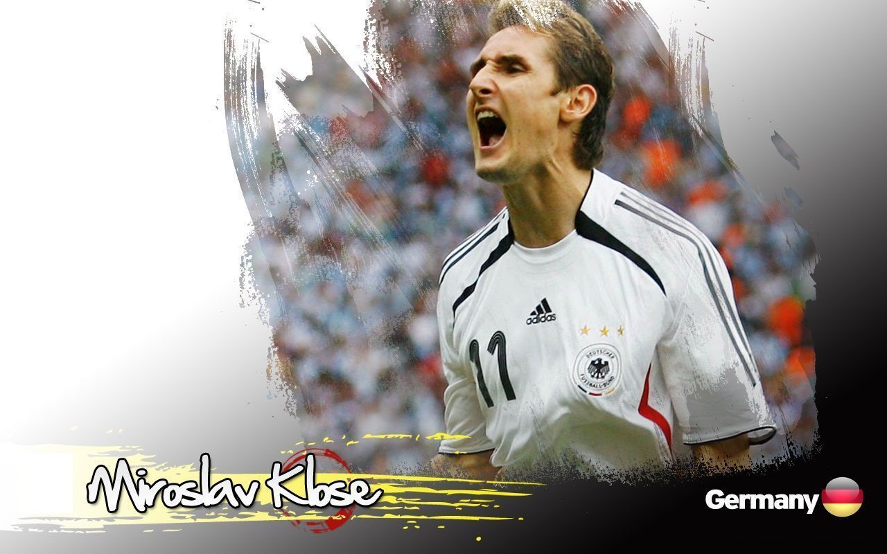 1280x800 Miroslav Klose Wallpaper HD Photo