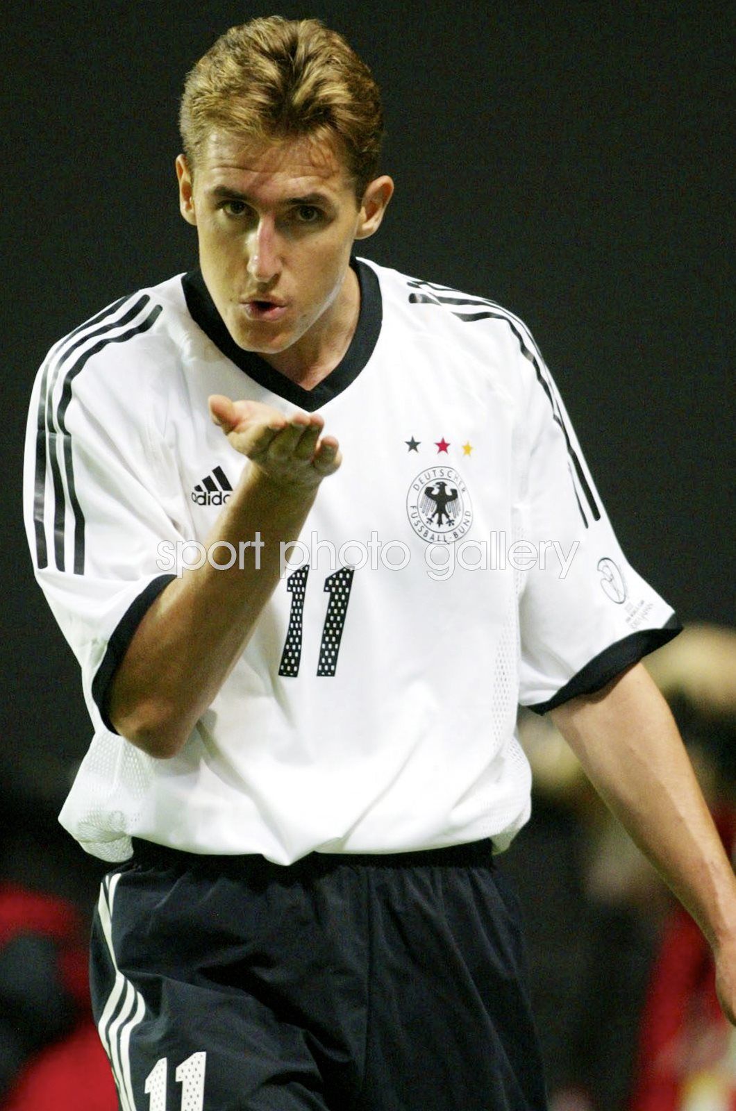1060x1600 World Cup 2002 Image