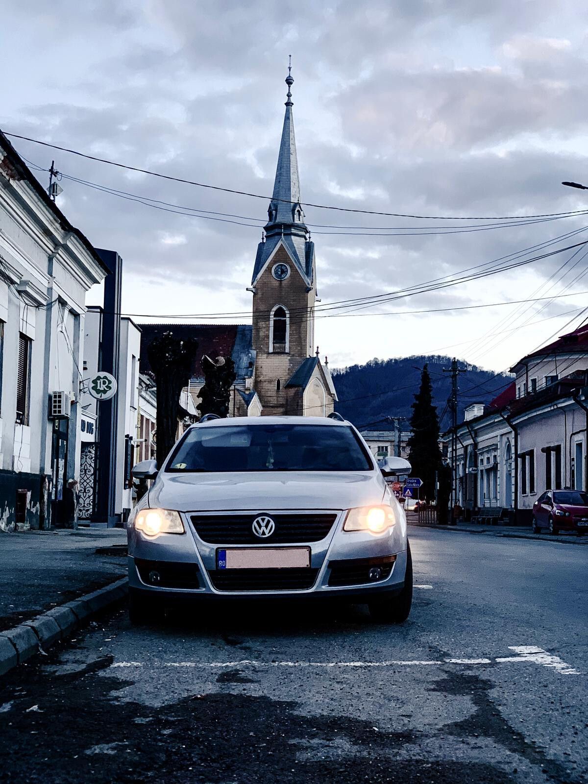 1200x1600 Purple VW Passat