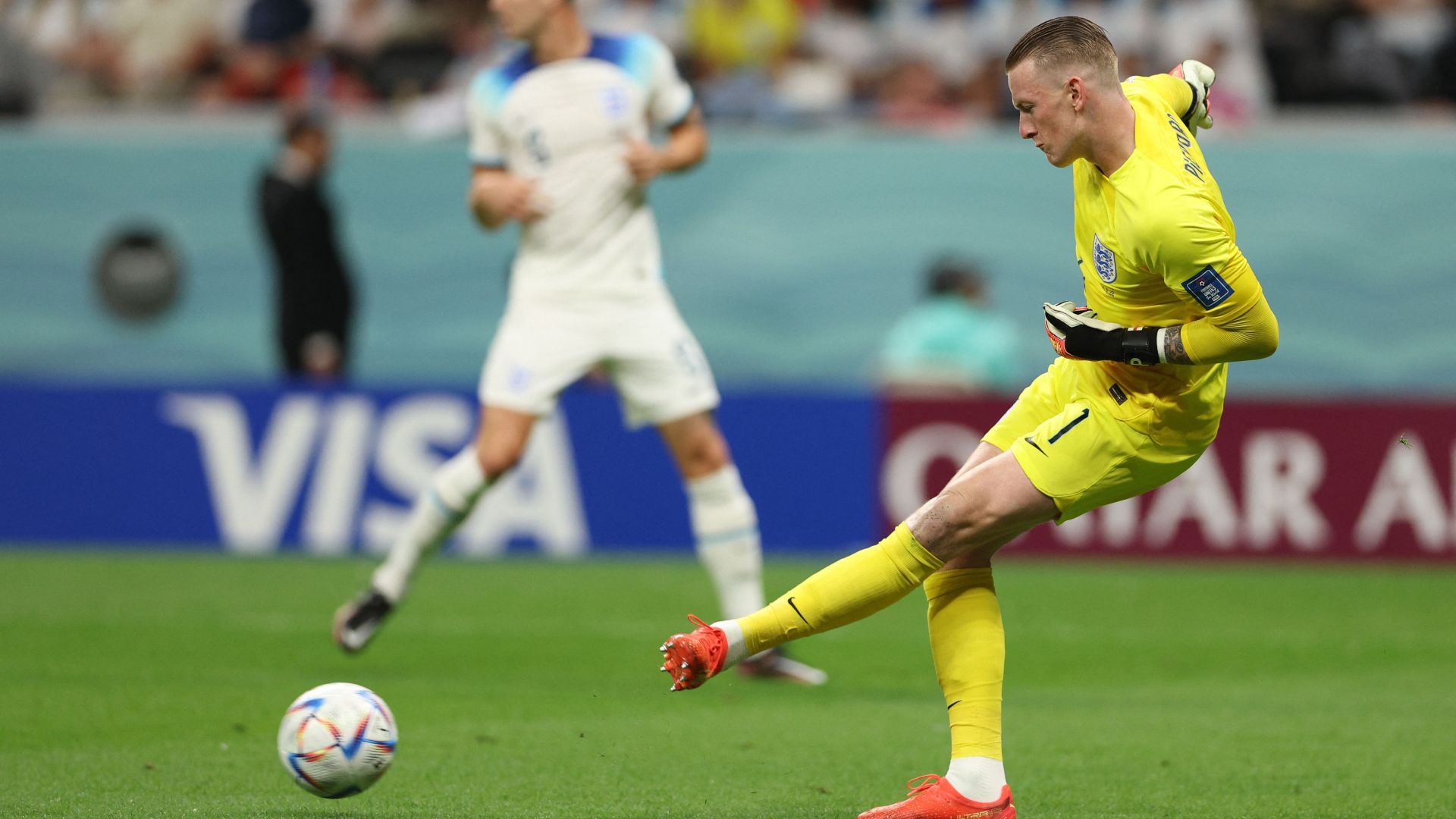 1920x1080 Pickford practicing penalties ahead of France