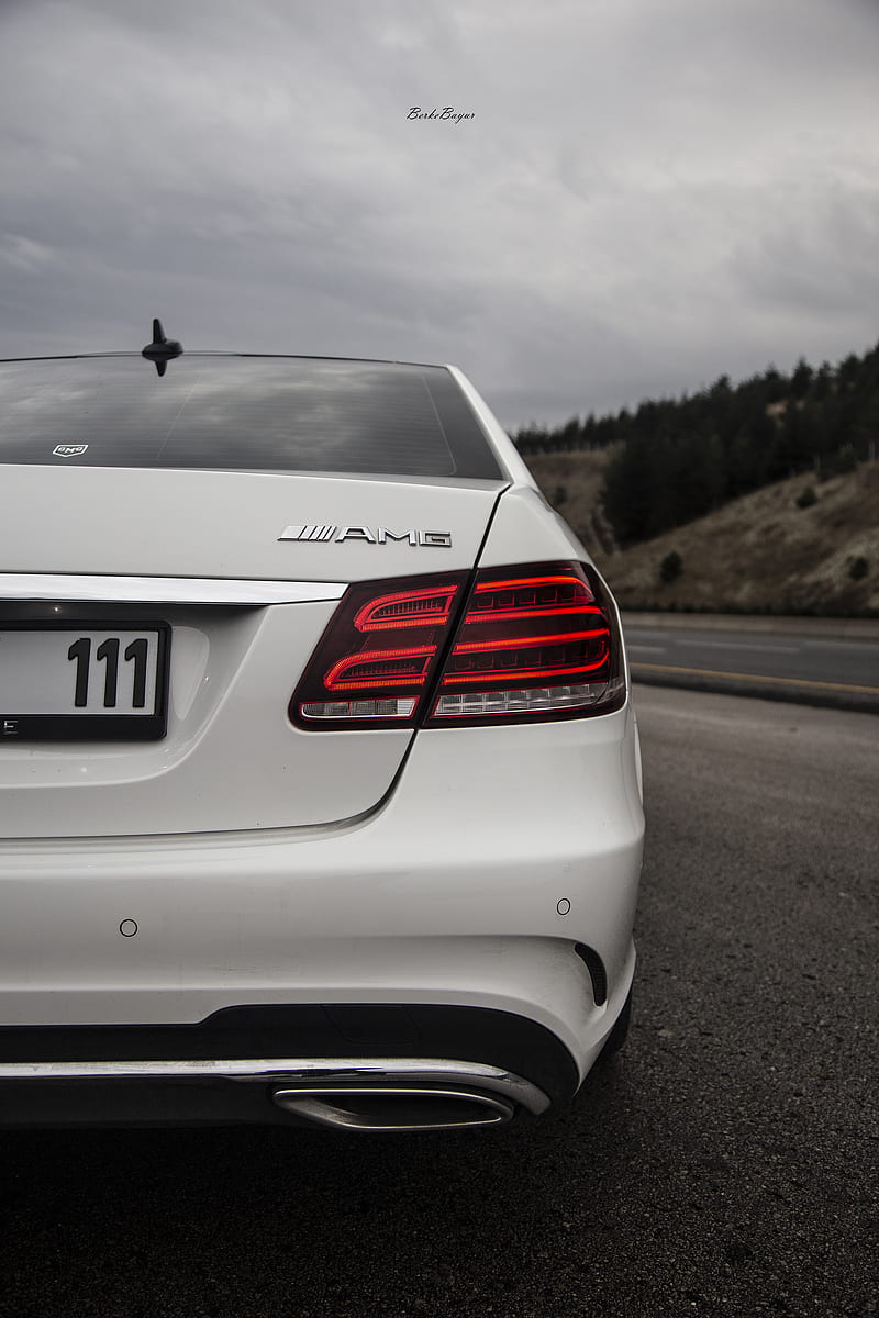 800x1200 Mercedes Amg e class, mustang, carros