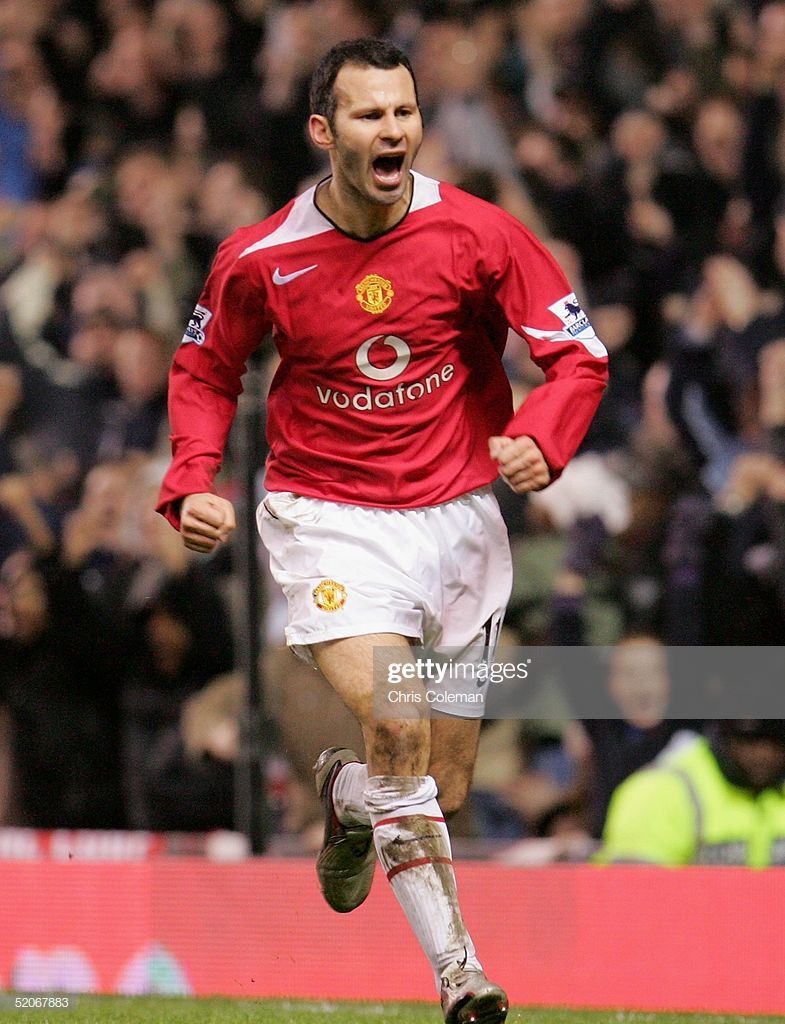 785x1024 Ryan Giggs of Manchester United celebrates scoring the second goal. Ryan giggs, Manchester united, Manchester