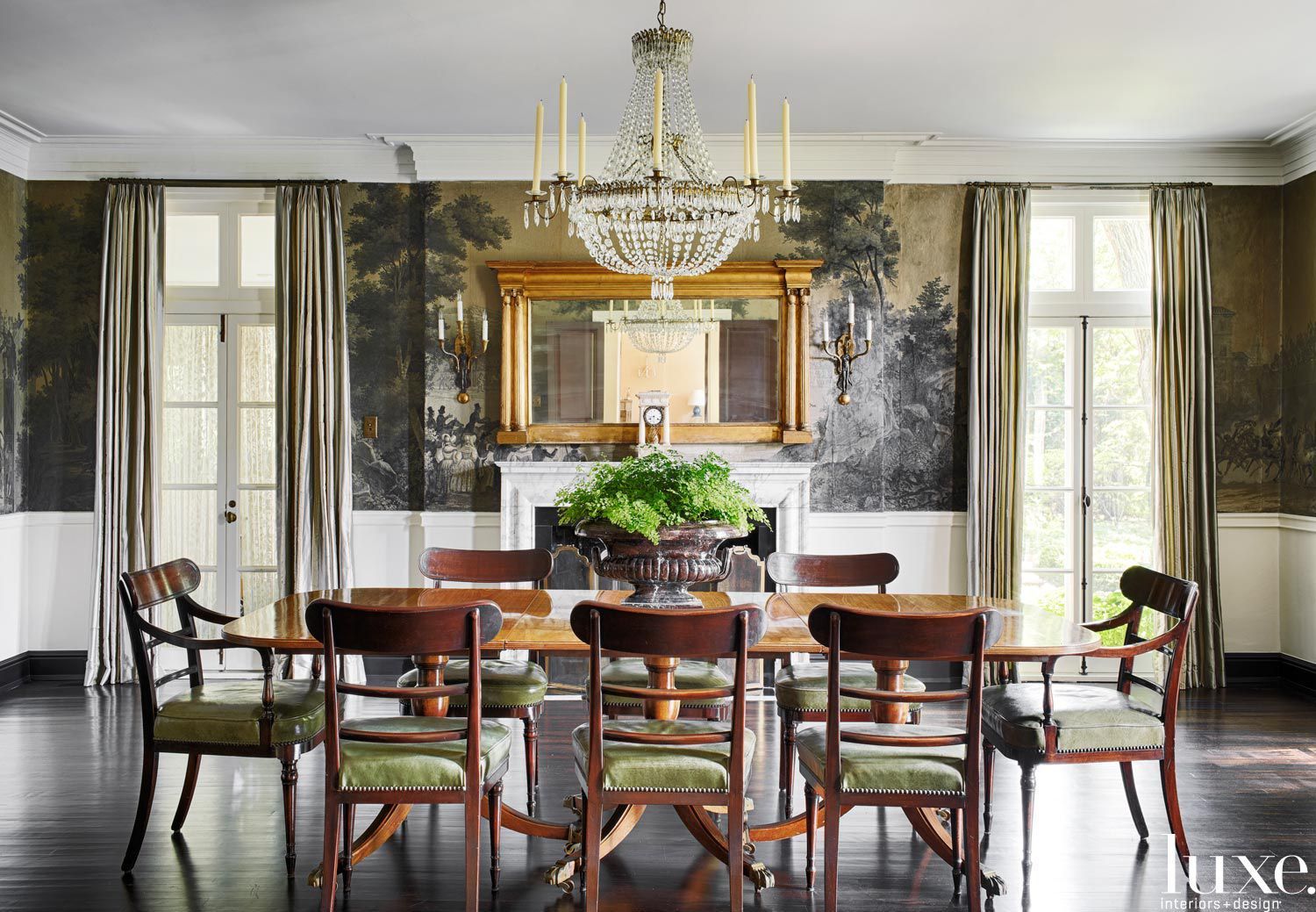 1500x1039 Traditional Neutral Dining Room with Vintage Wallpaper Interiors + Design