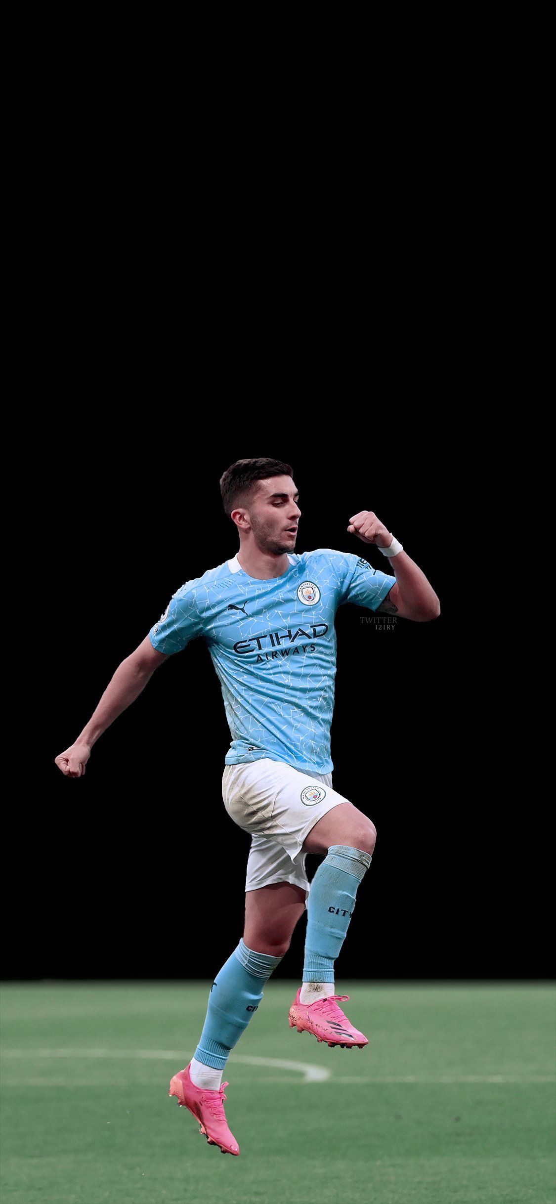 1125x2436 Tadic on X: 4K #Wallpaper └