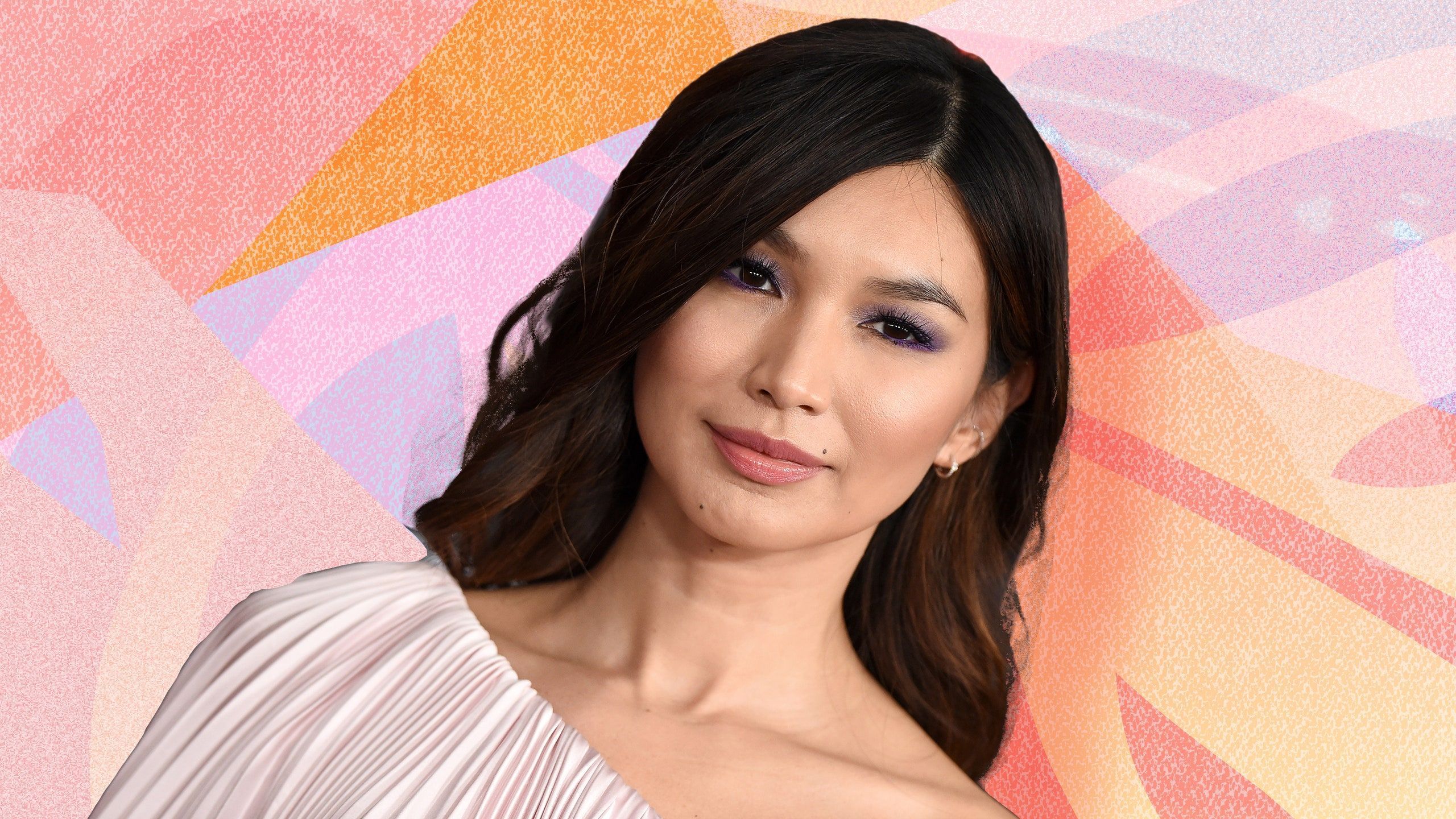 2560x1440 Captain Marvel's Jude Law and Gemma Chan Reveal Hilarious Email Addresses