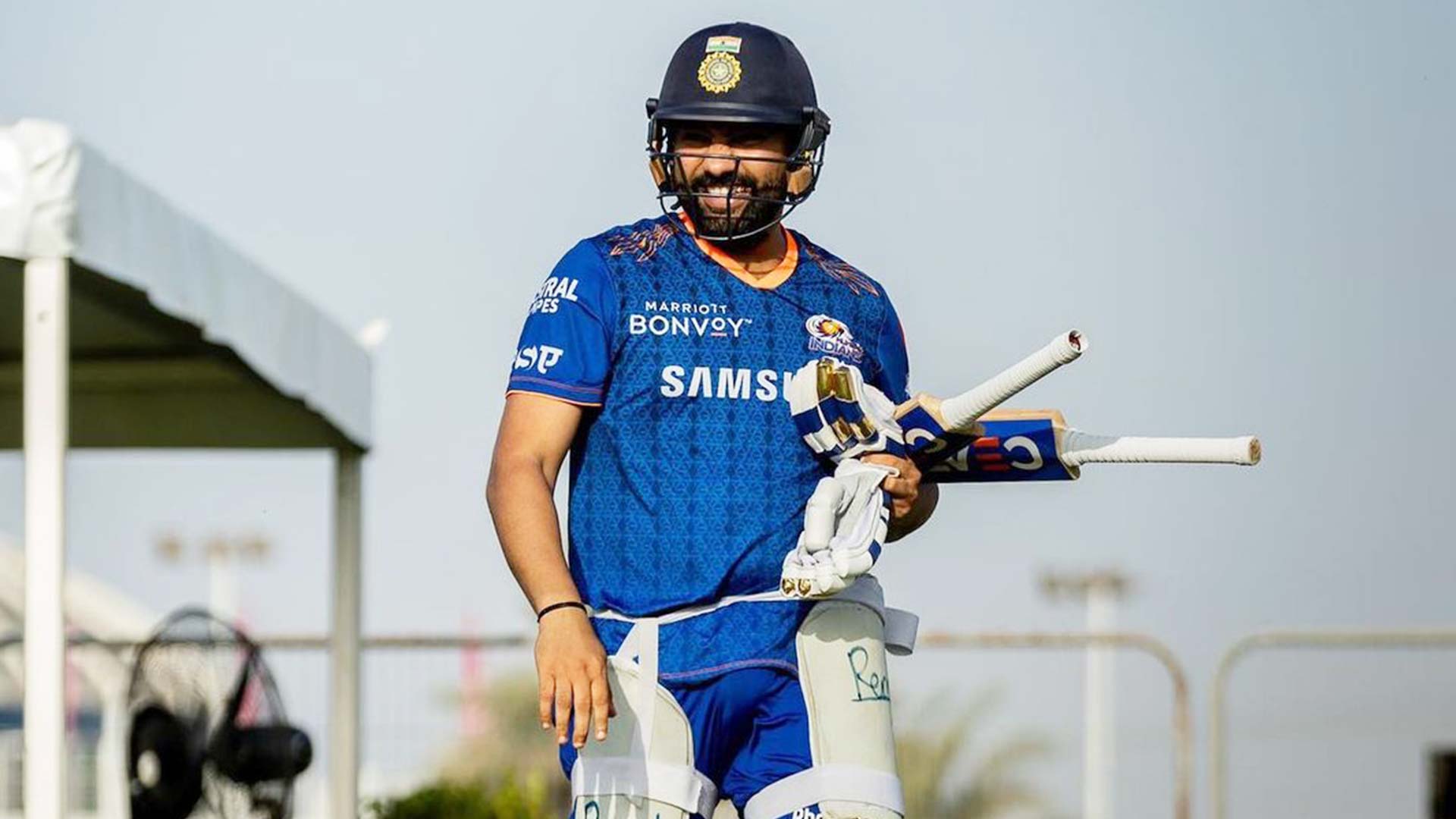 1920x1080 IPL 2022: Here's How Much Money Mumbai Indians' Captain Rohit Sharma Was Fined For Slow Over Rate Against The Delhi Capitals