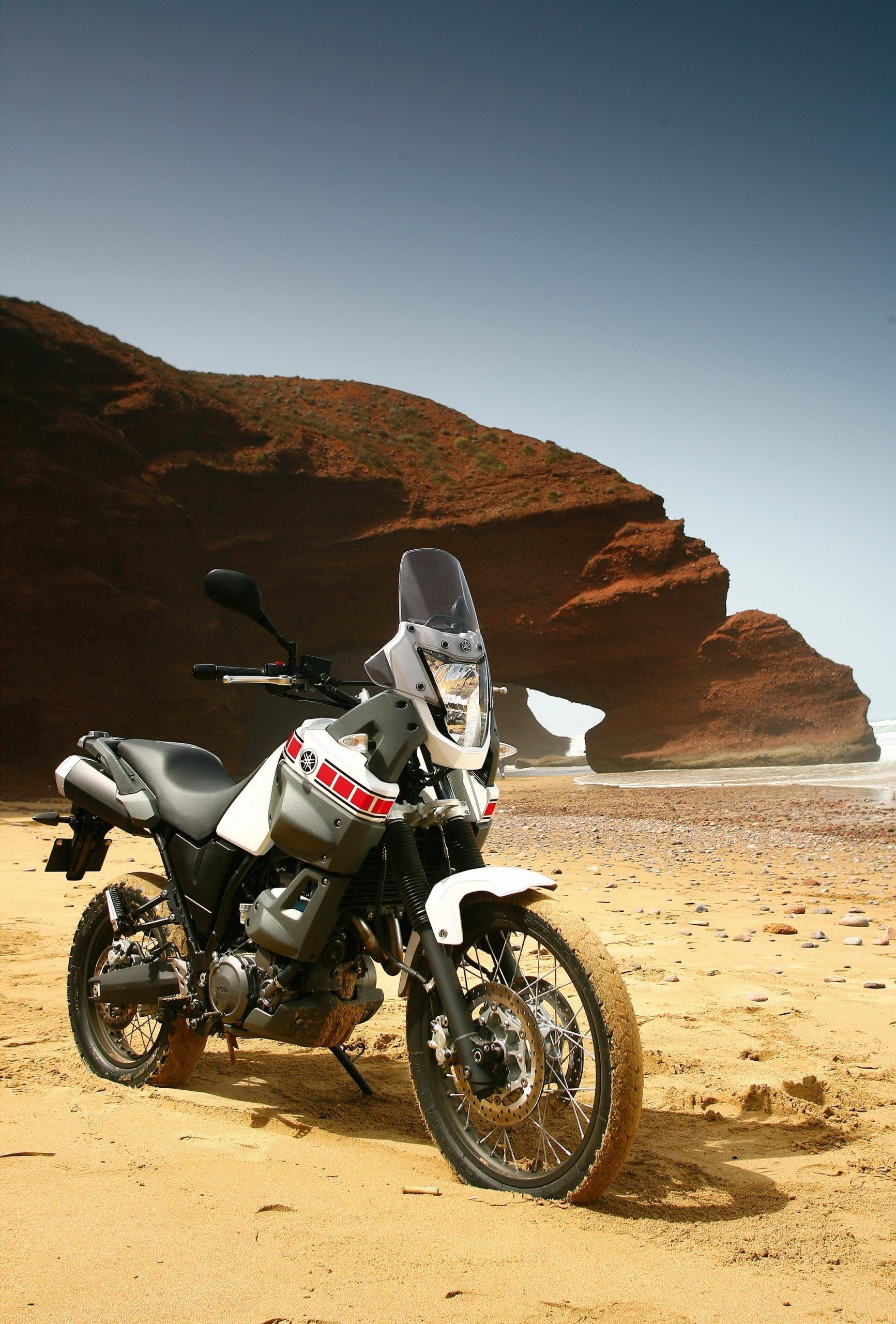 1733x2560 YAMAHA TENERE 2008 LAUNCH