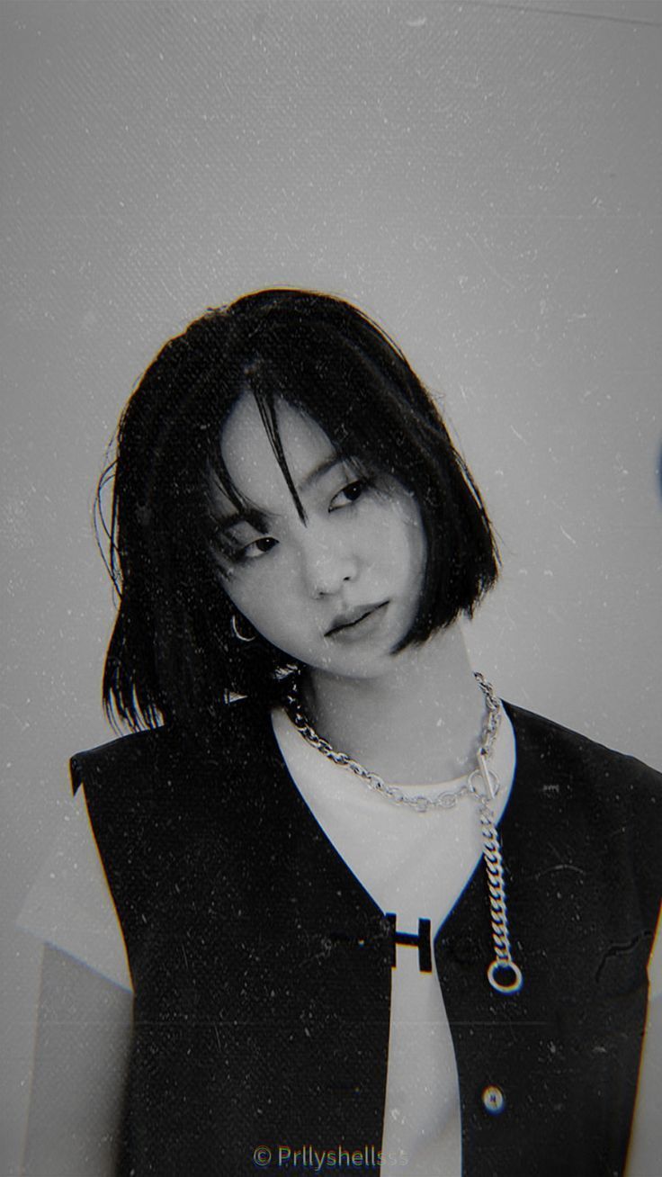 736x1308 Jeon Yeo Been Wallpaper. Modelos, Atores