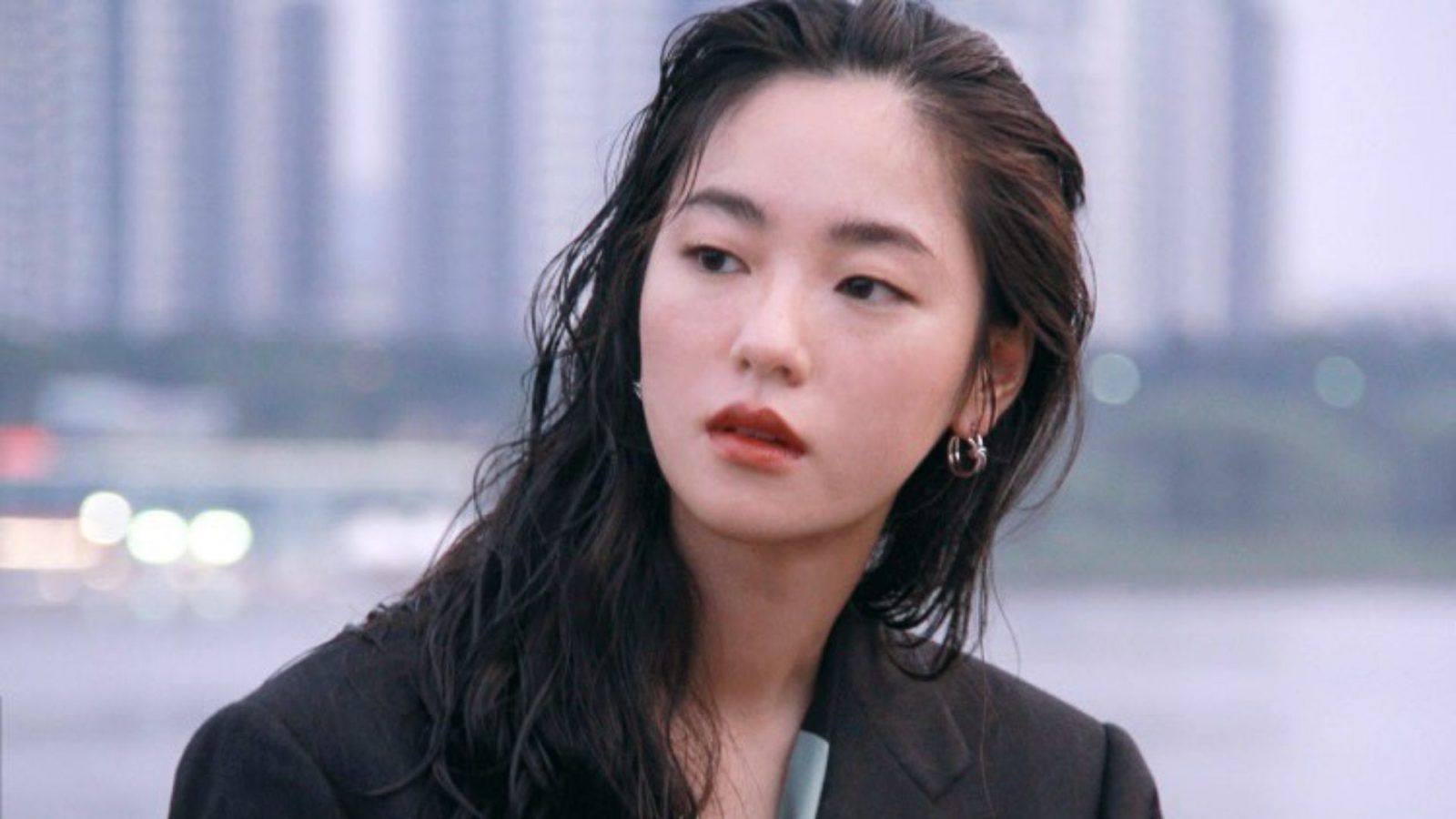 1600x900 Jeon Yeo Been: Here's All You Need To Know About The 'Glitch' Star